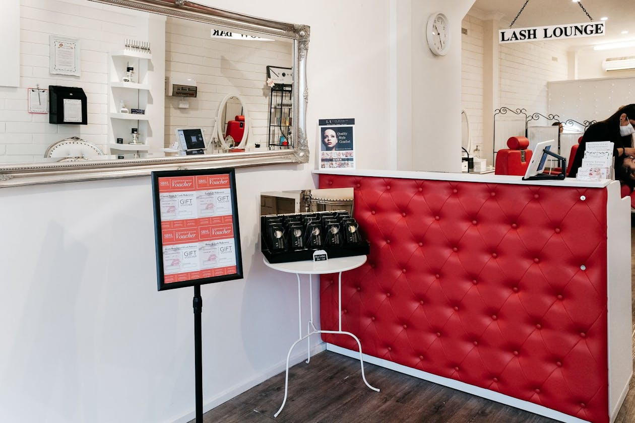 Simply Brows and Lashes - Northcote
