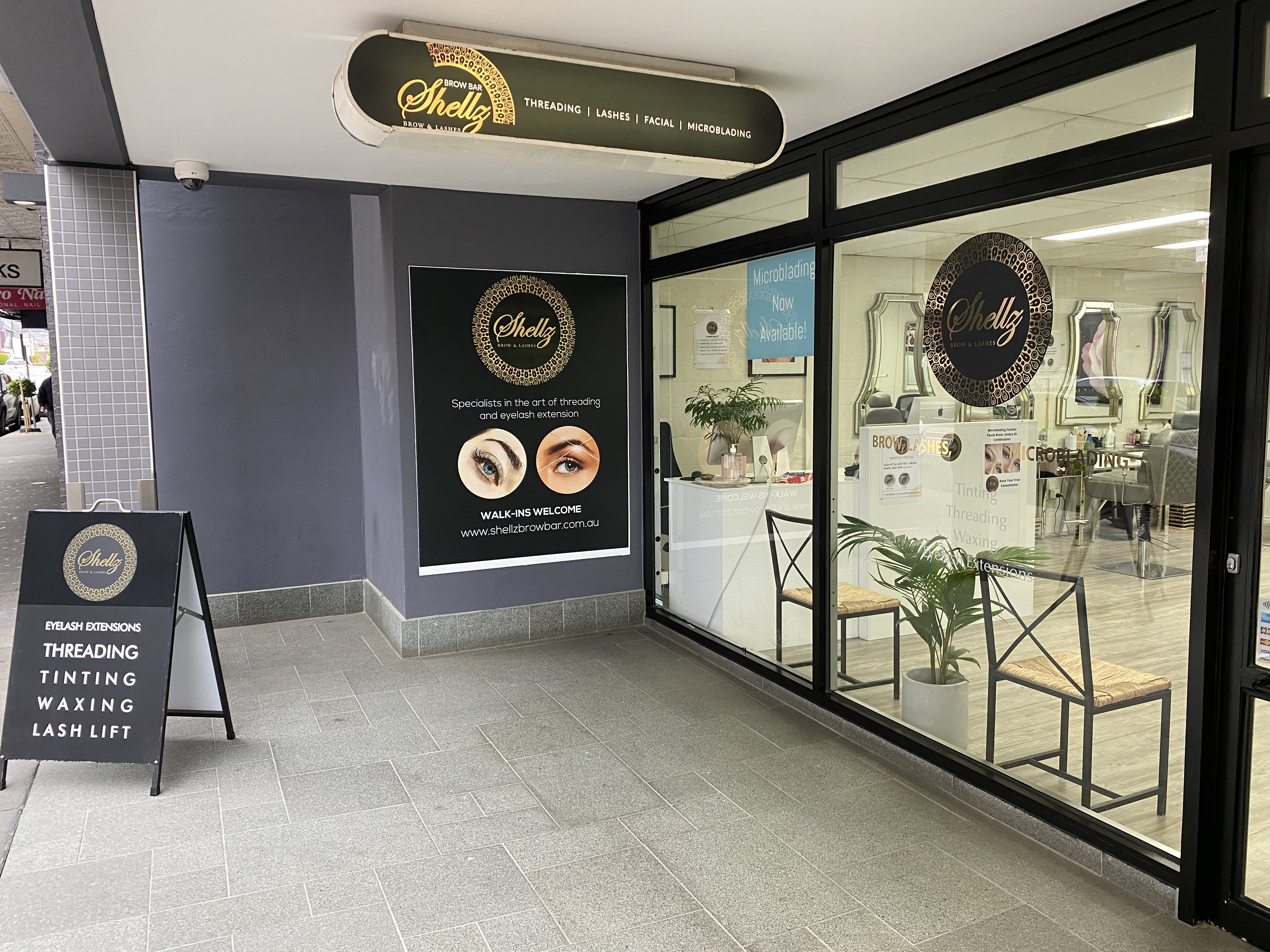 Shellz Brow Bar image 3