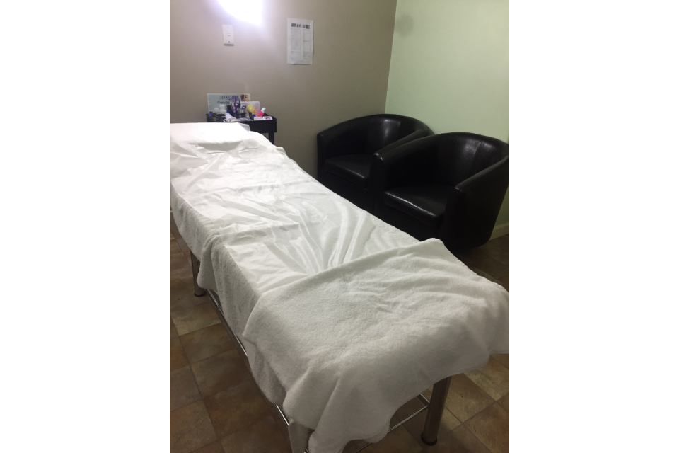 Ravishing Lashes And Nails image 5