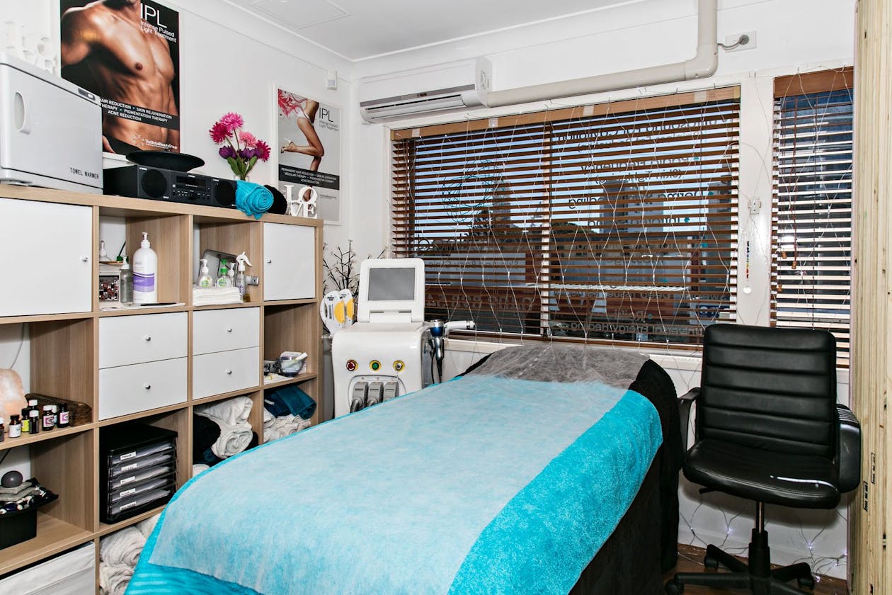 Redefined Skin and Body Clinic image 11