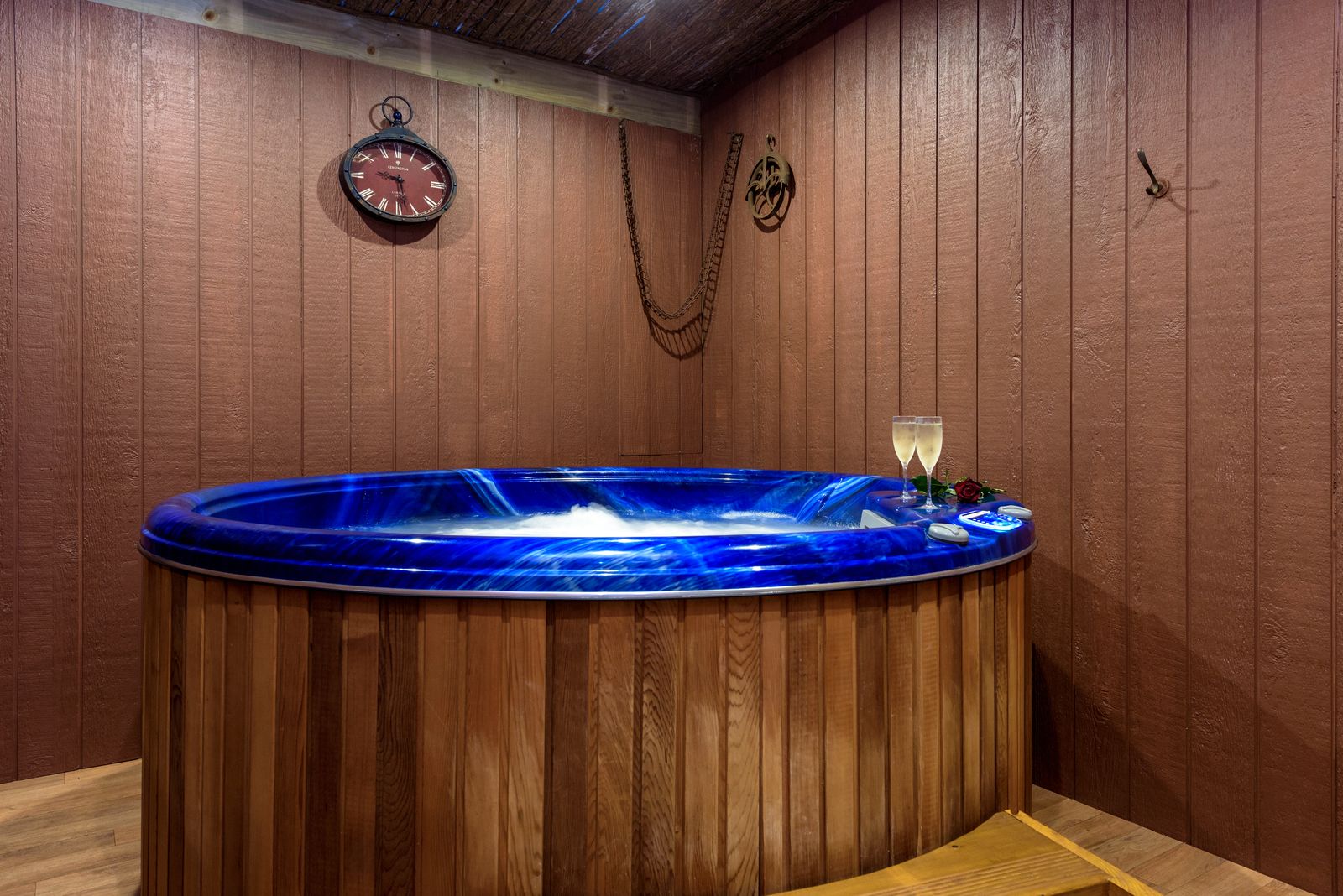 Luxe Spa On Kensington Street image 5