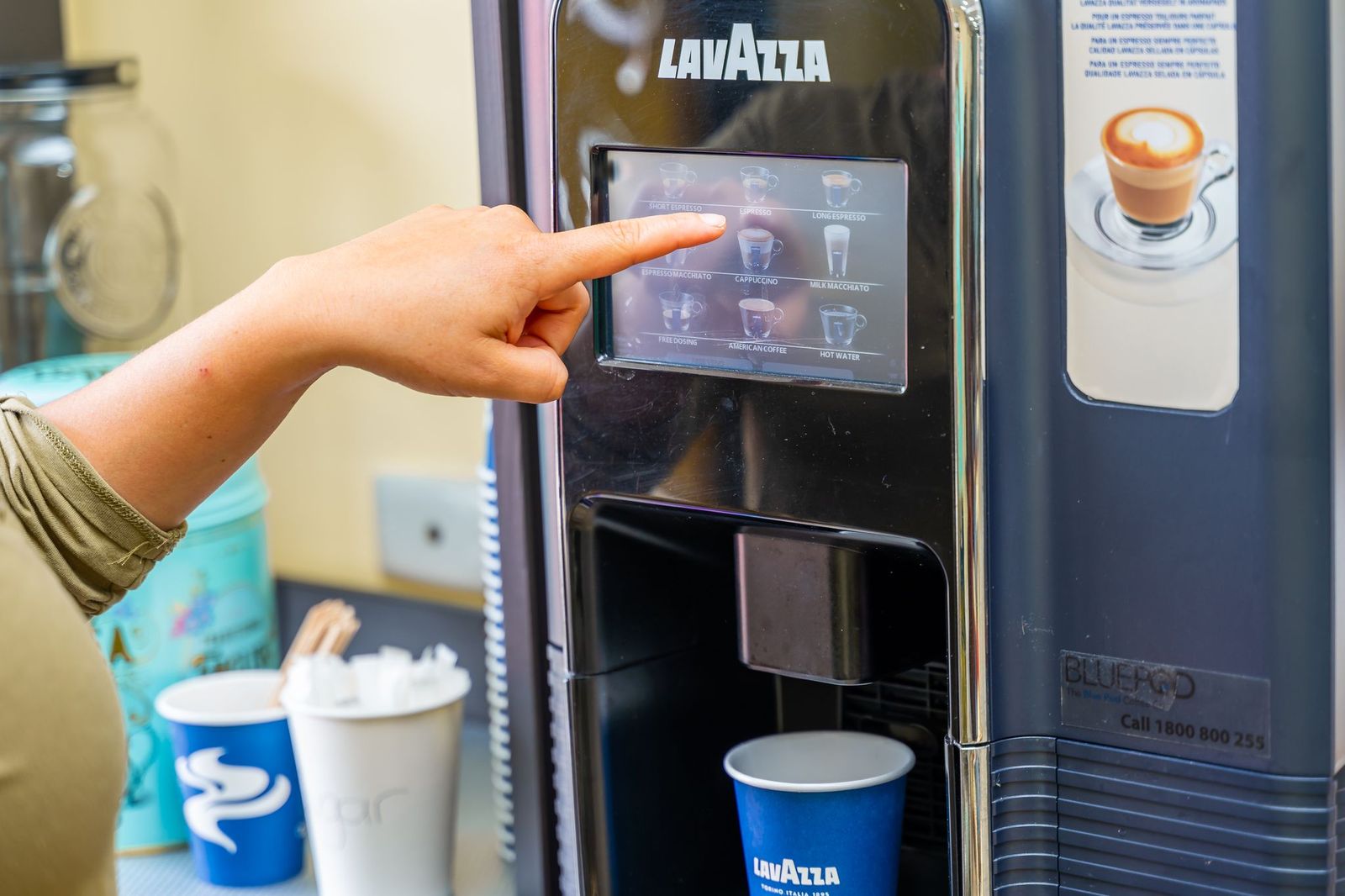 Golden Nails Care - Port Melbourne image 9