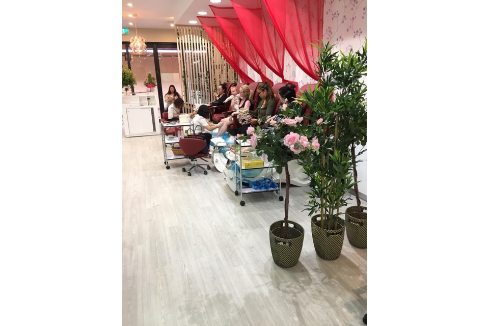 Holy Nail & Spa Salon image 15