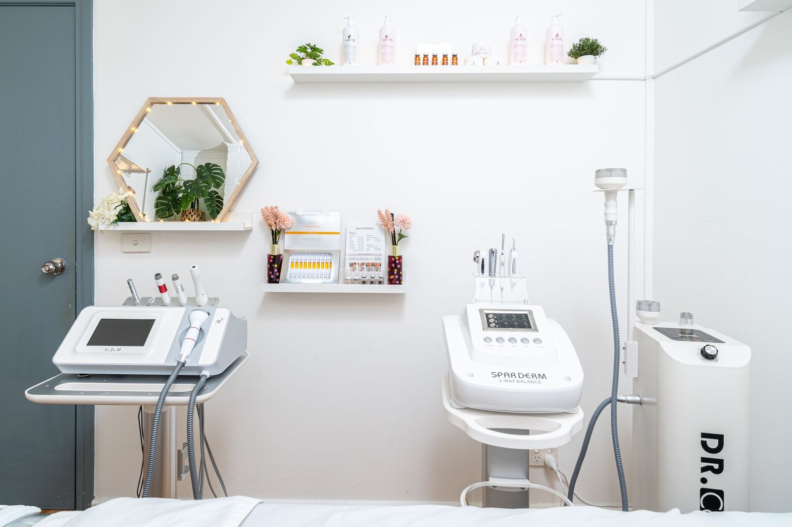 HAILEY BEAUTY & CO image 2