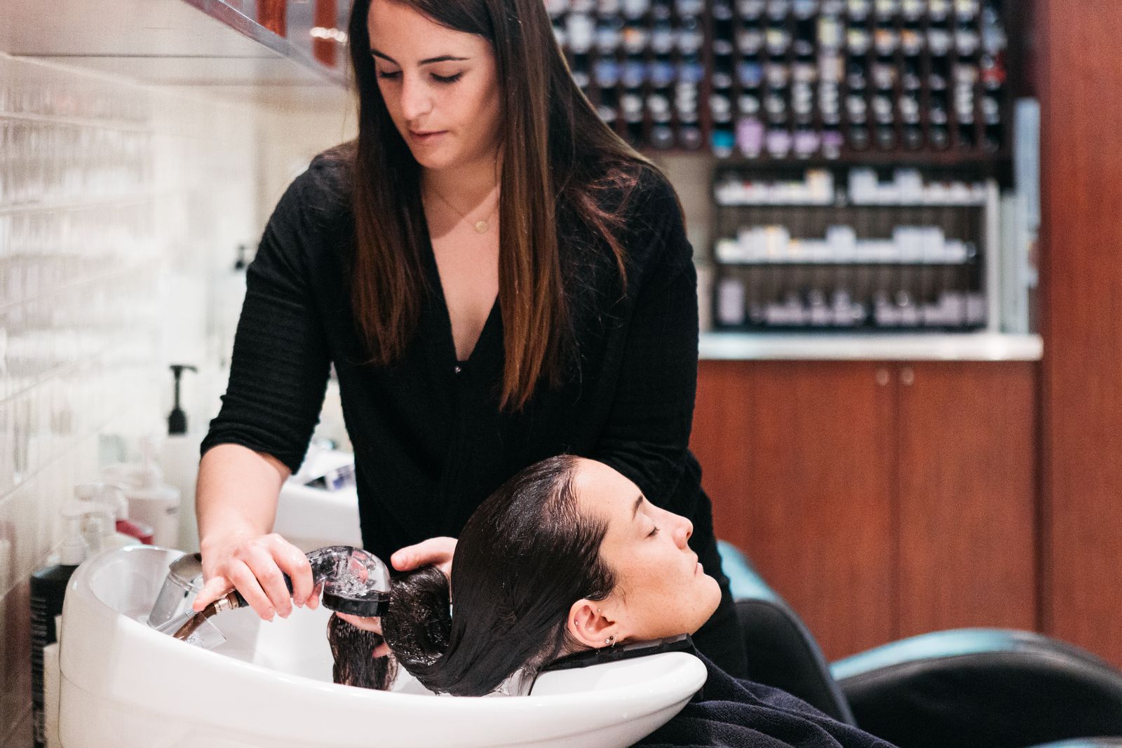 Raw Edge Hair and Beauty Salon image 2