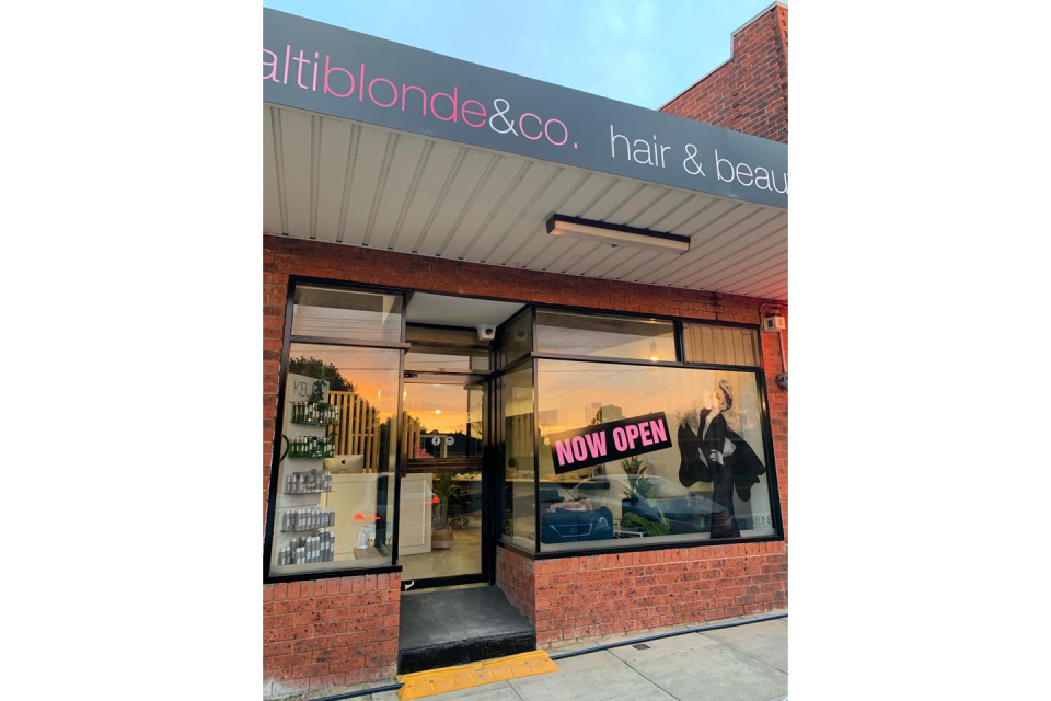 Salti Blonde & co. image 9