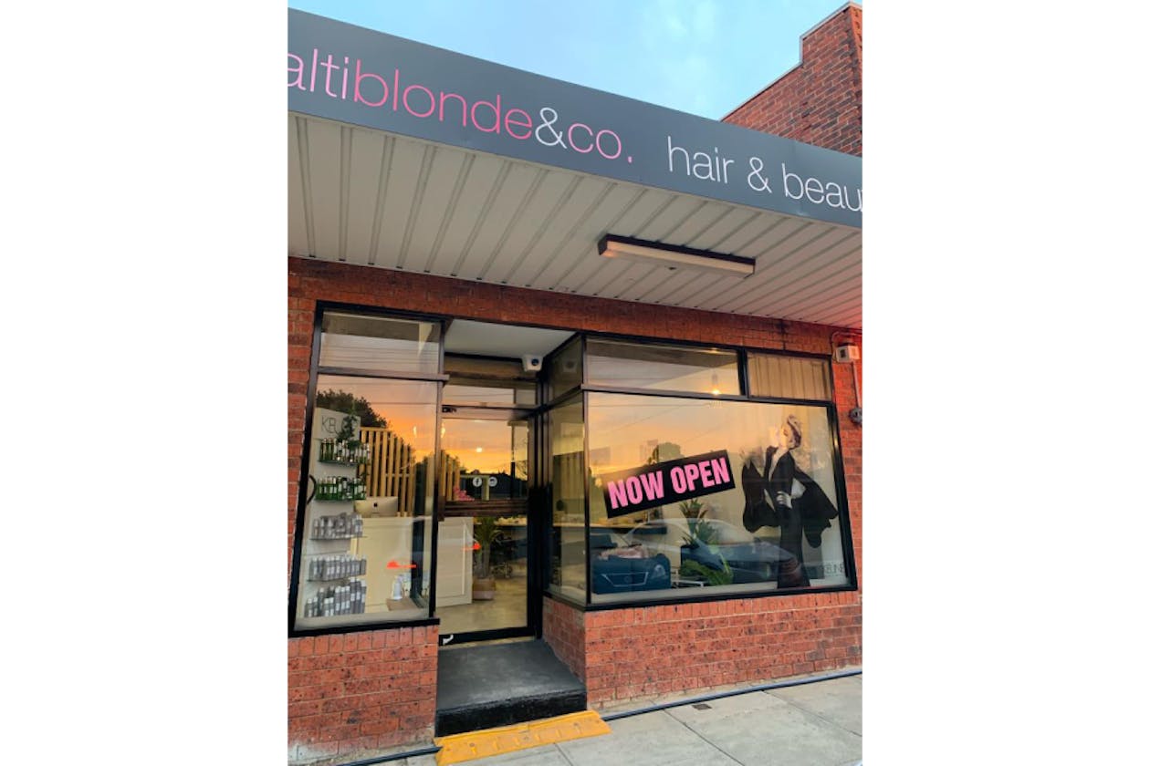 Salti Blonde & co. image 9