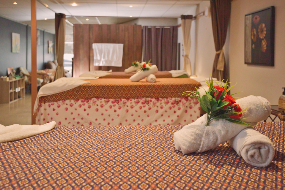 Seddon Thai Massage image 5