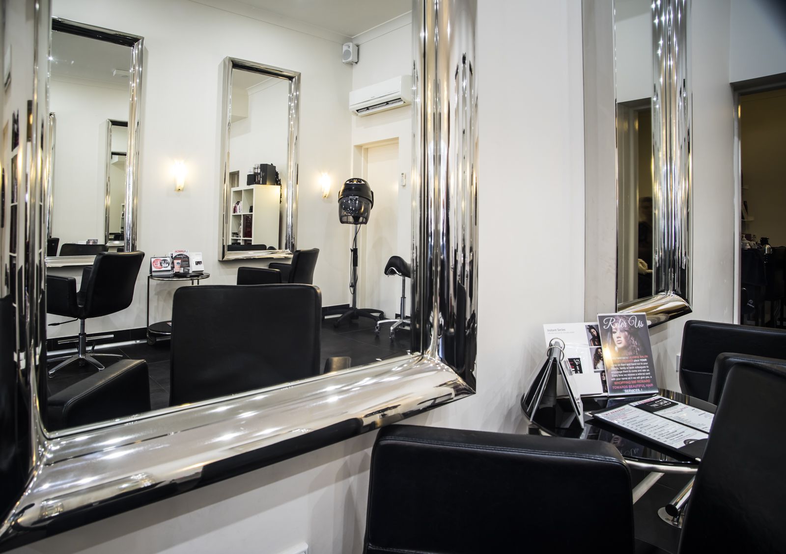 La Unica Salon image 3