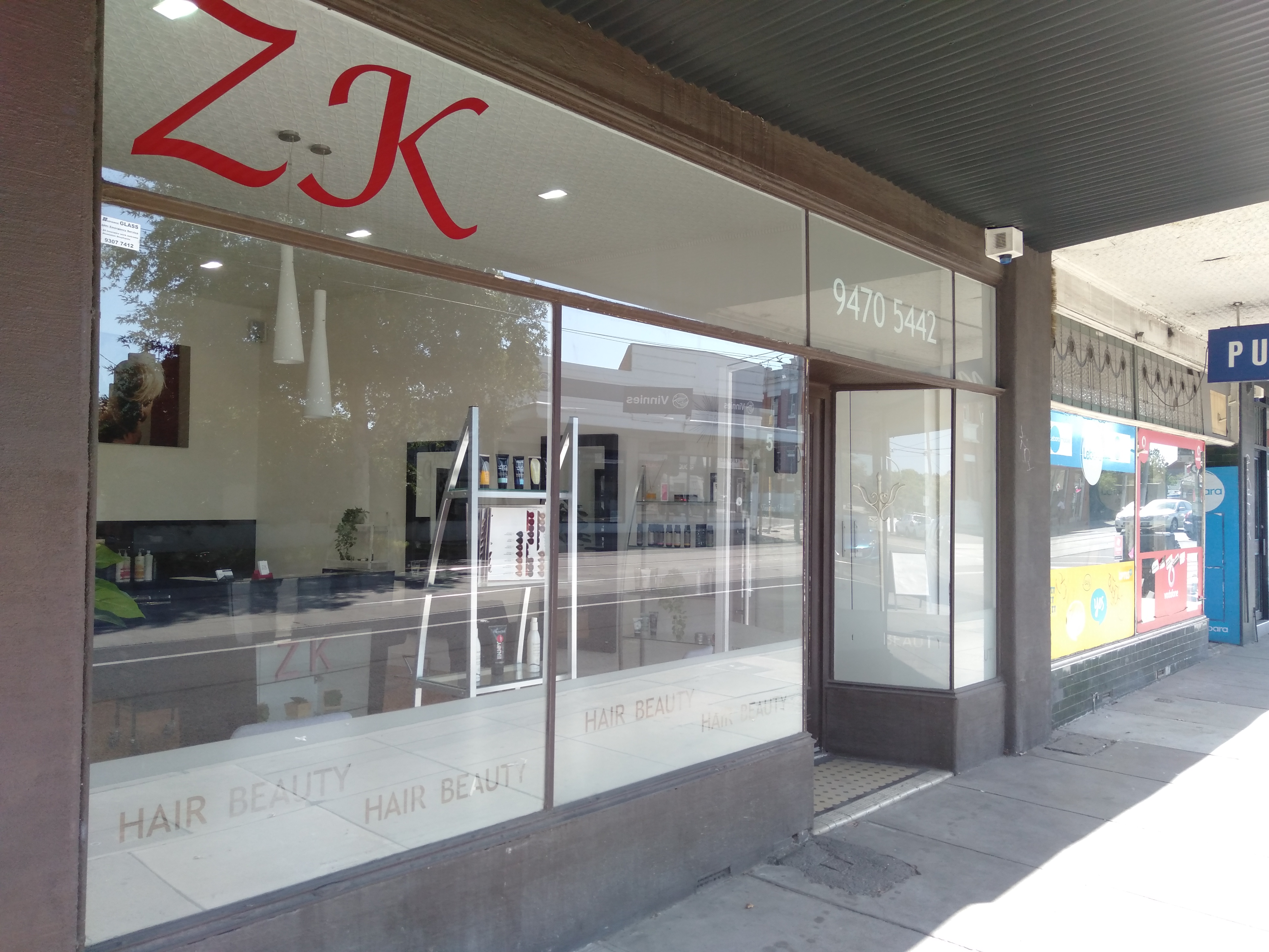 ZK Hair & Beauty image 2