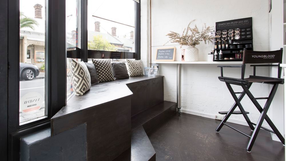 Luella Beauty Bar image 2