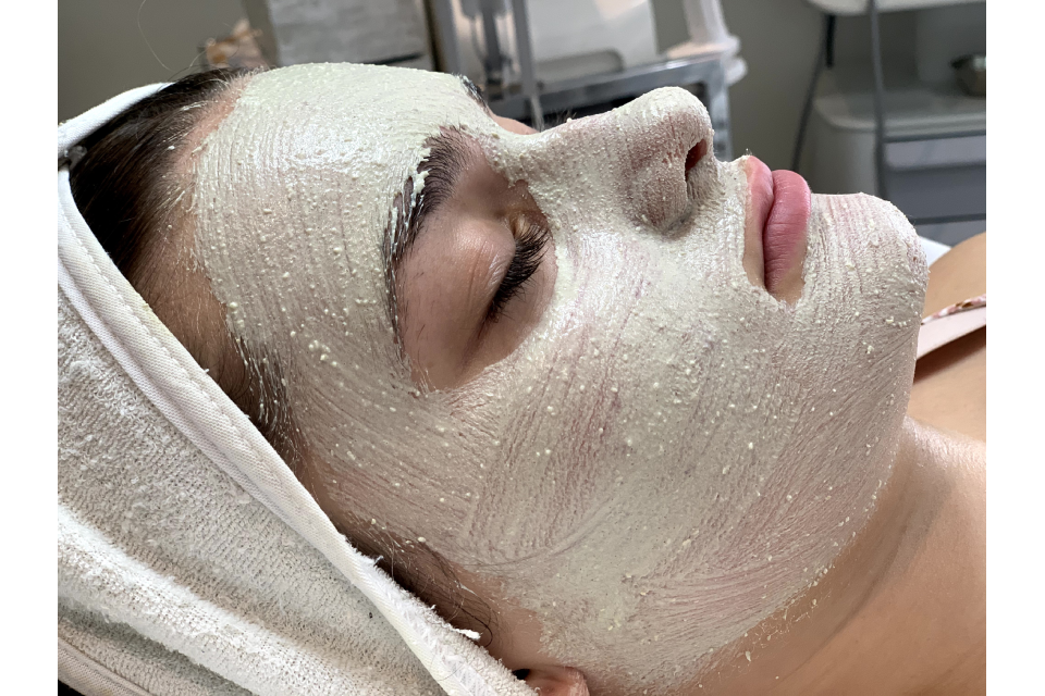 Laila’s Beauty & Laser image 3