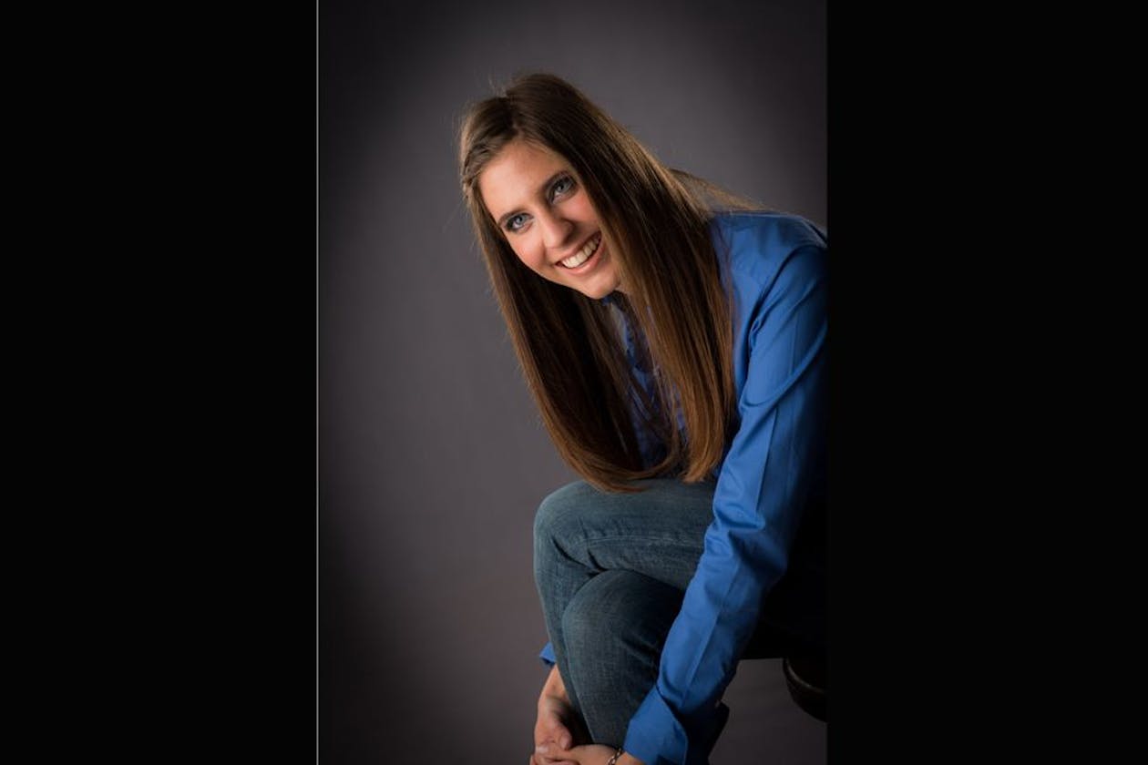 Living Glamour Makeup Studio image 12