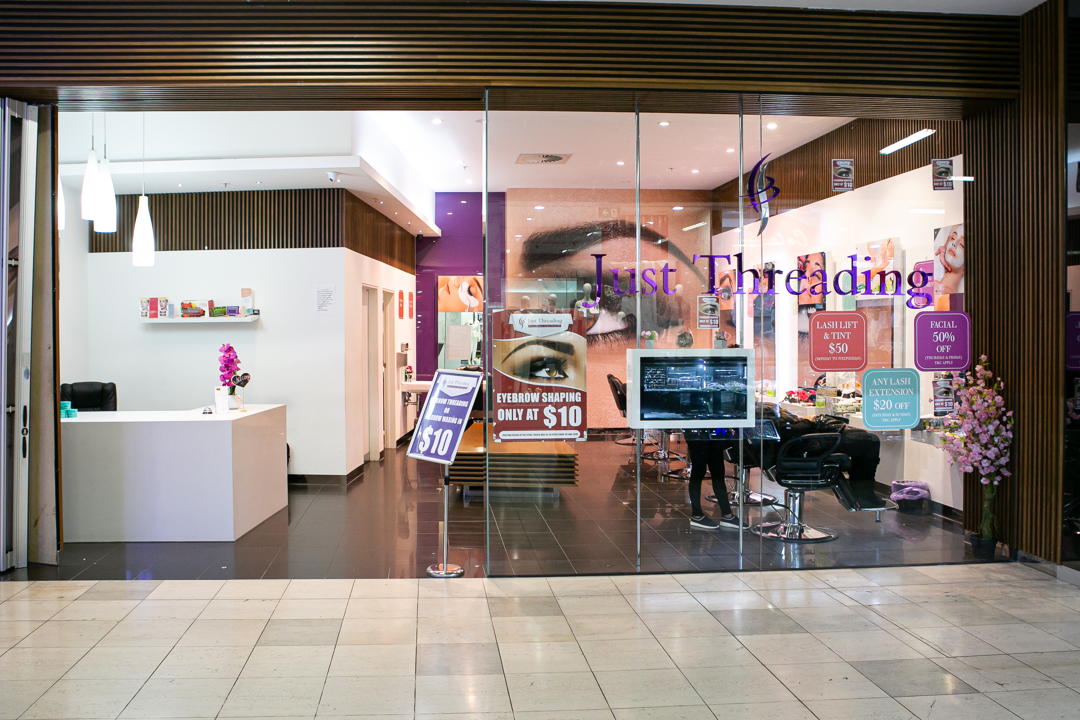 Just Threading Highpoint Maribyrnong Eyes, Brows & Lashes Threading Book Online Bookwell