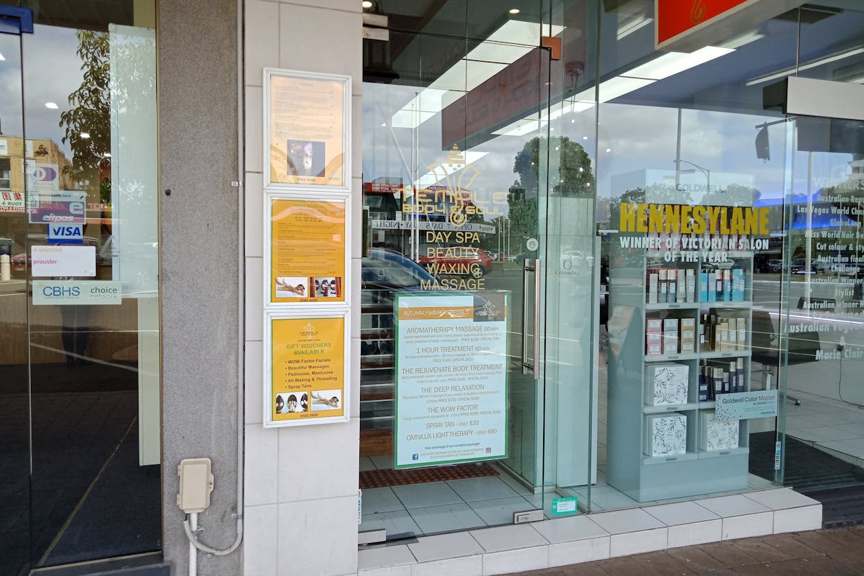 Hennesy Lane Hair Design image 2