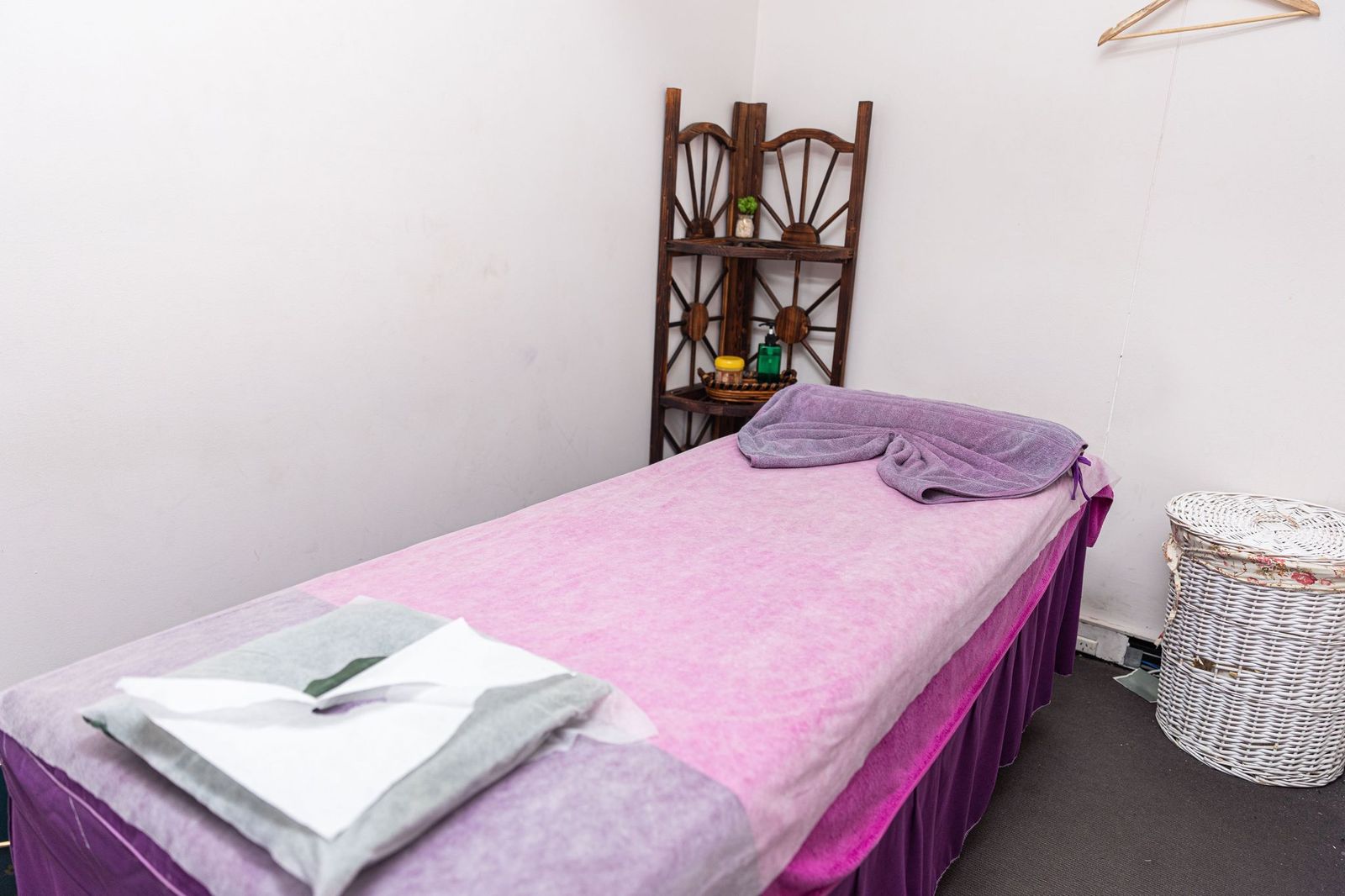 Body Healing Massage Therapy image 4