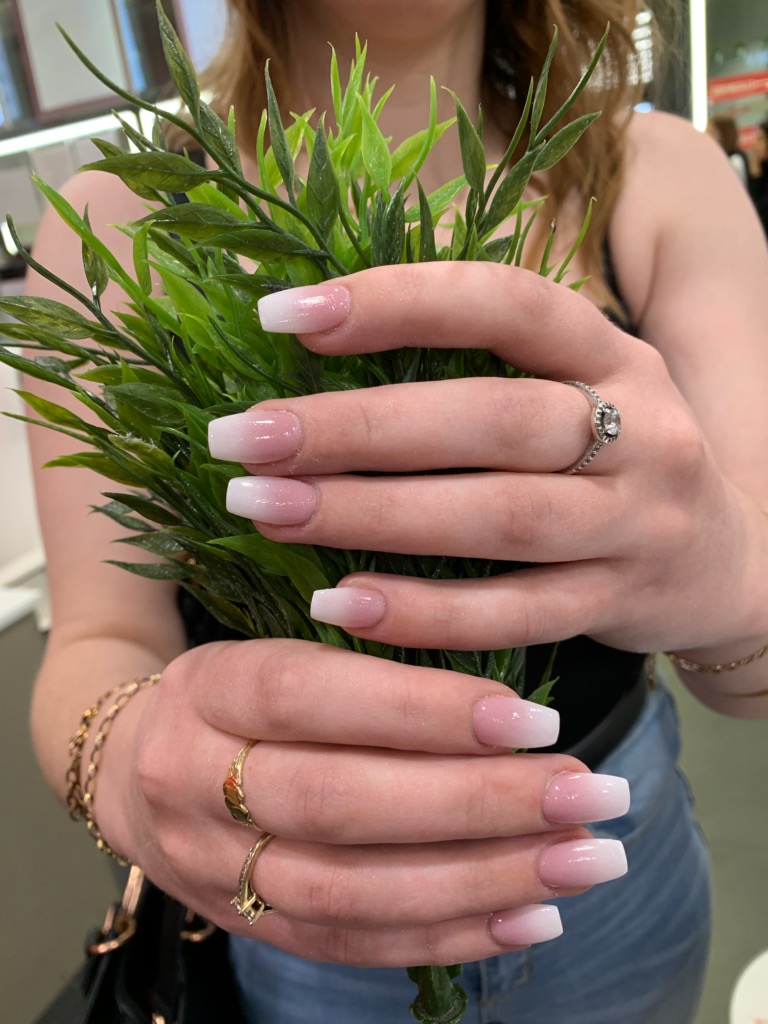 Kimmys Hair Nails & Beauty image 38