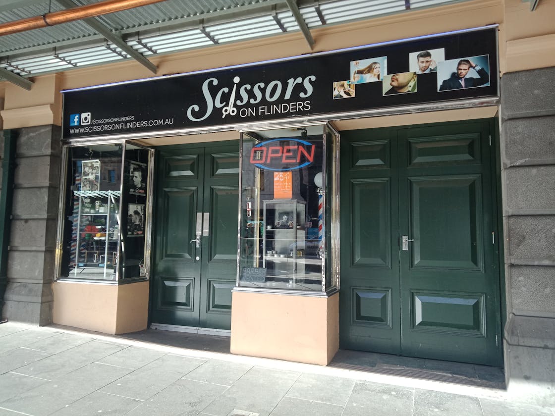 Scissors on Flinders image 2