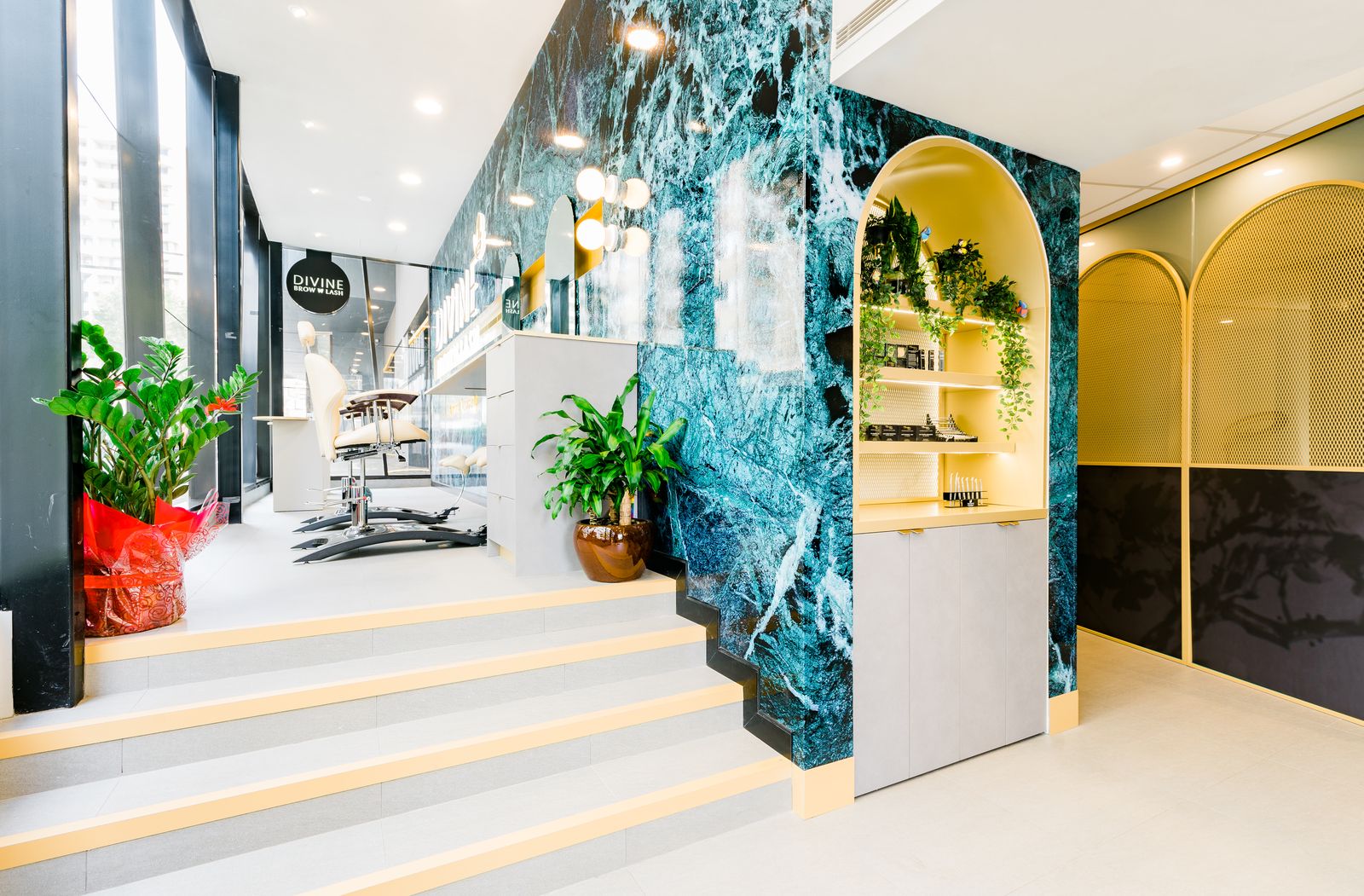 Divine Brow Lash image 2