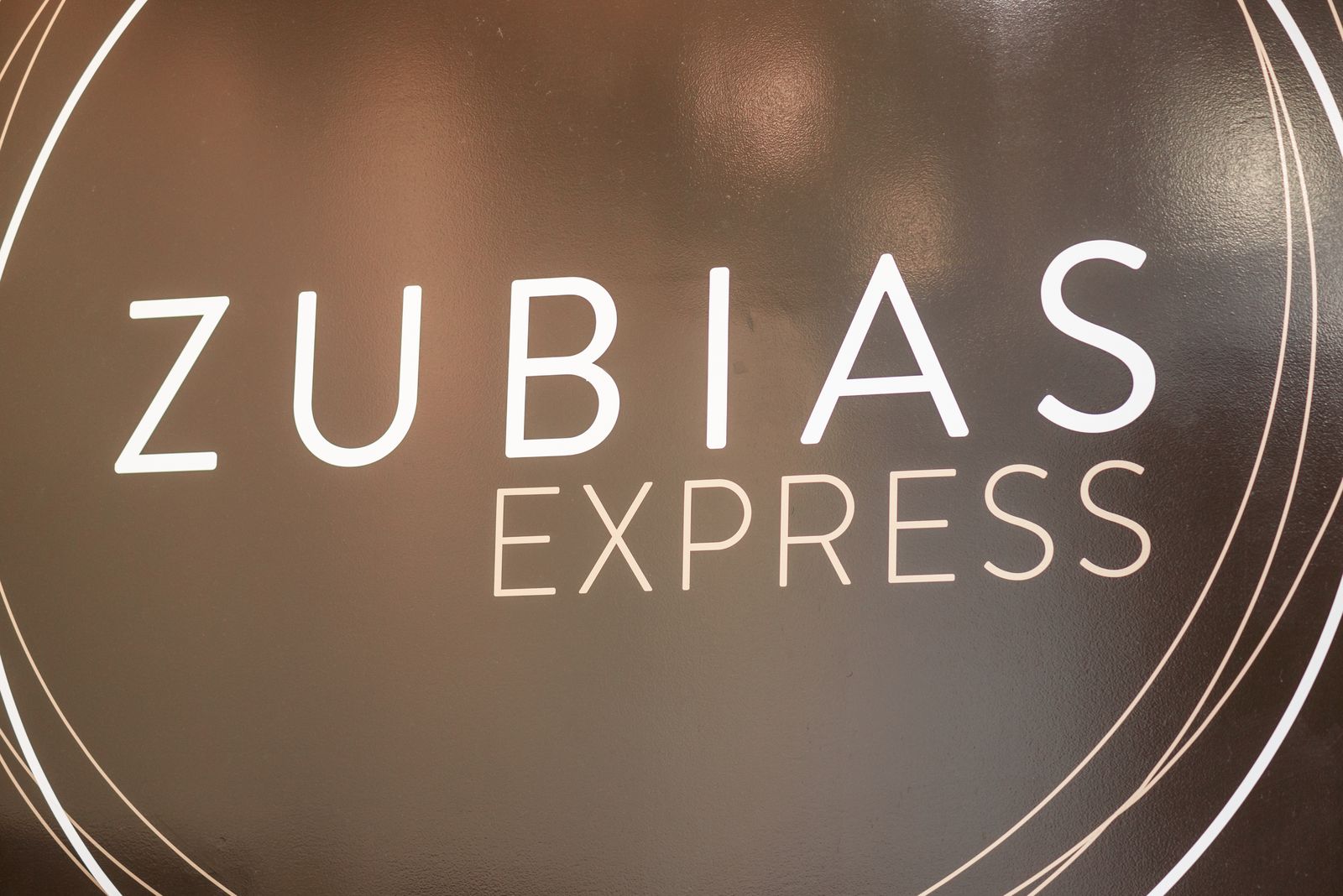 Zubias Beauty - Clarkson image 8