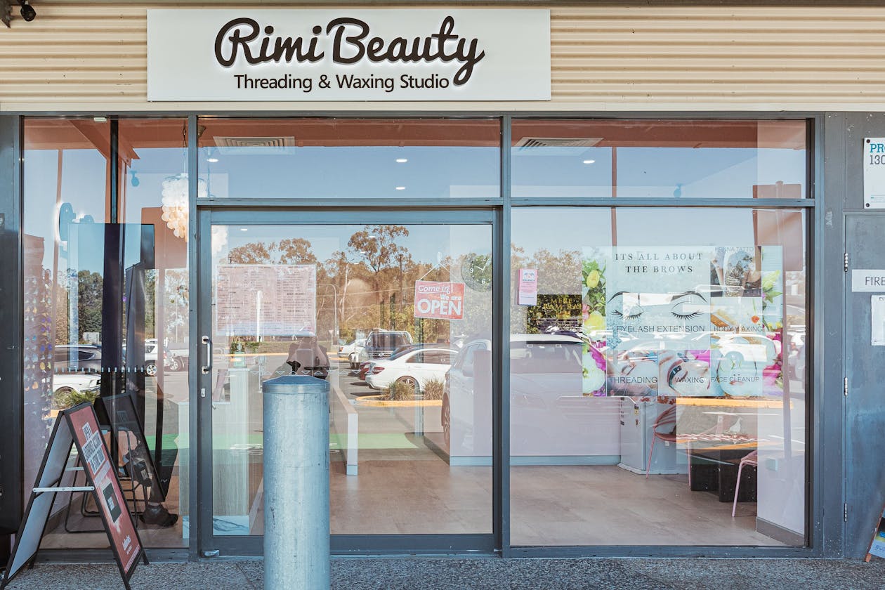 Rimi Beauty Threading and Waxing Studio image 20