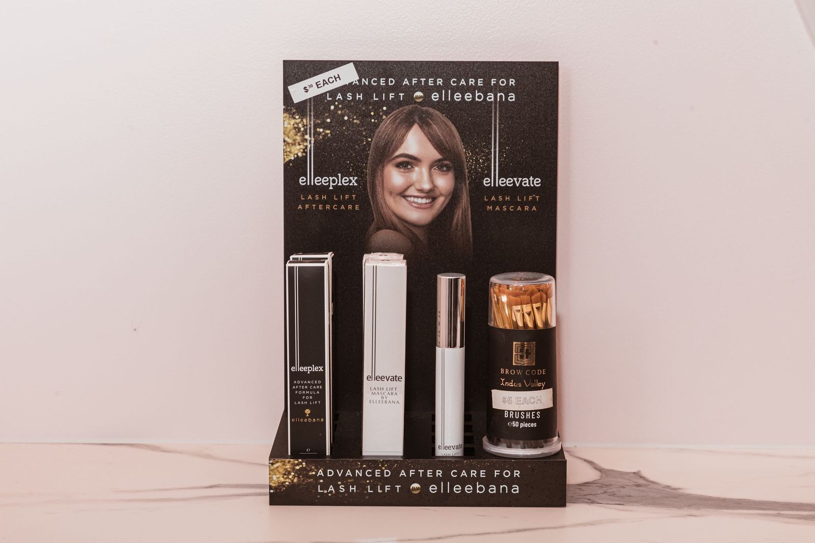 Rimi Beauty Threading and Waxing Studio image 13