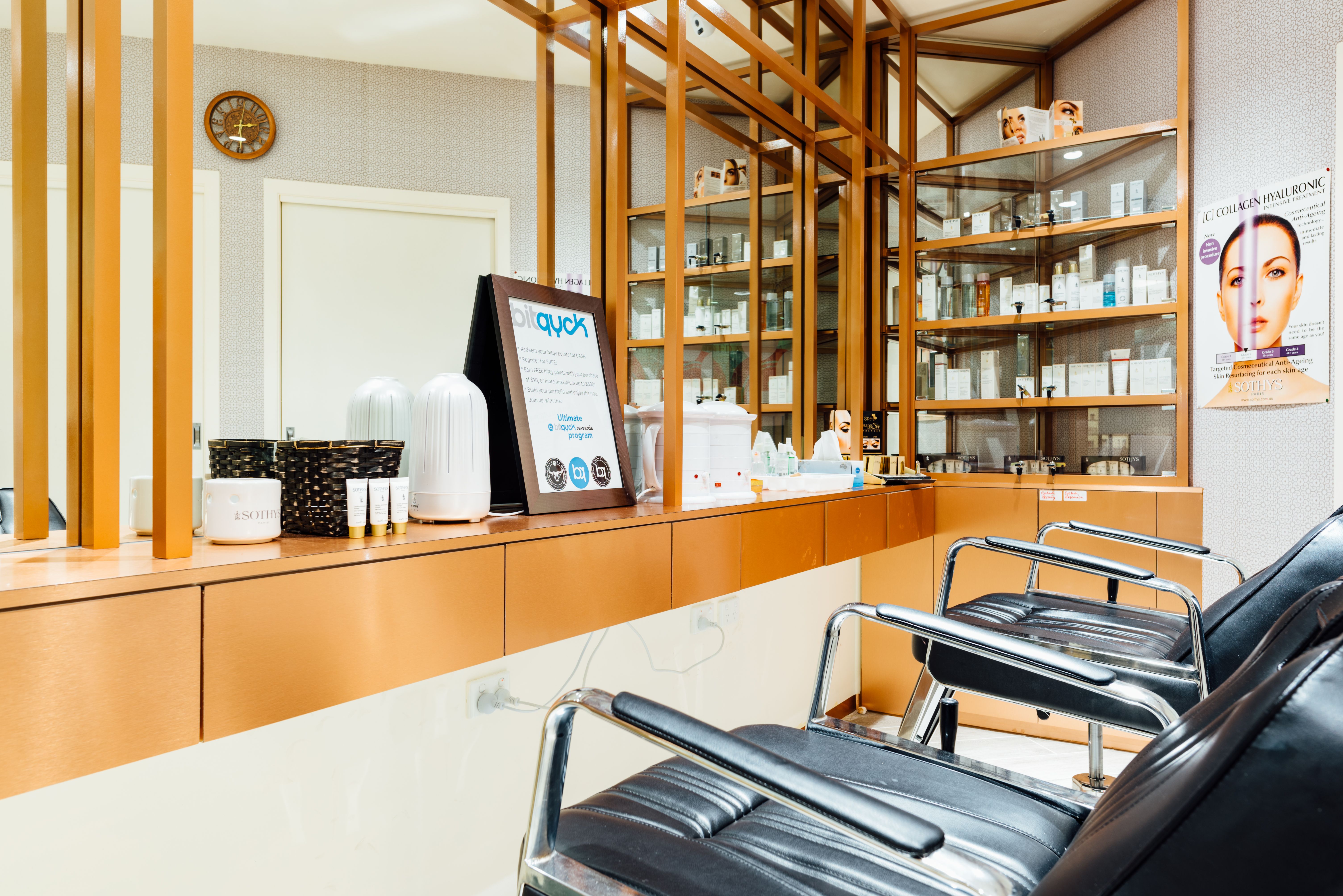 Shashi Beauty Salon - Piccadilly image 5