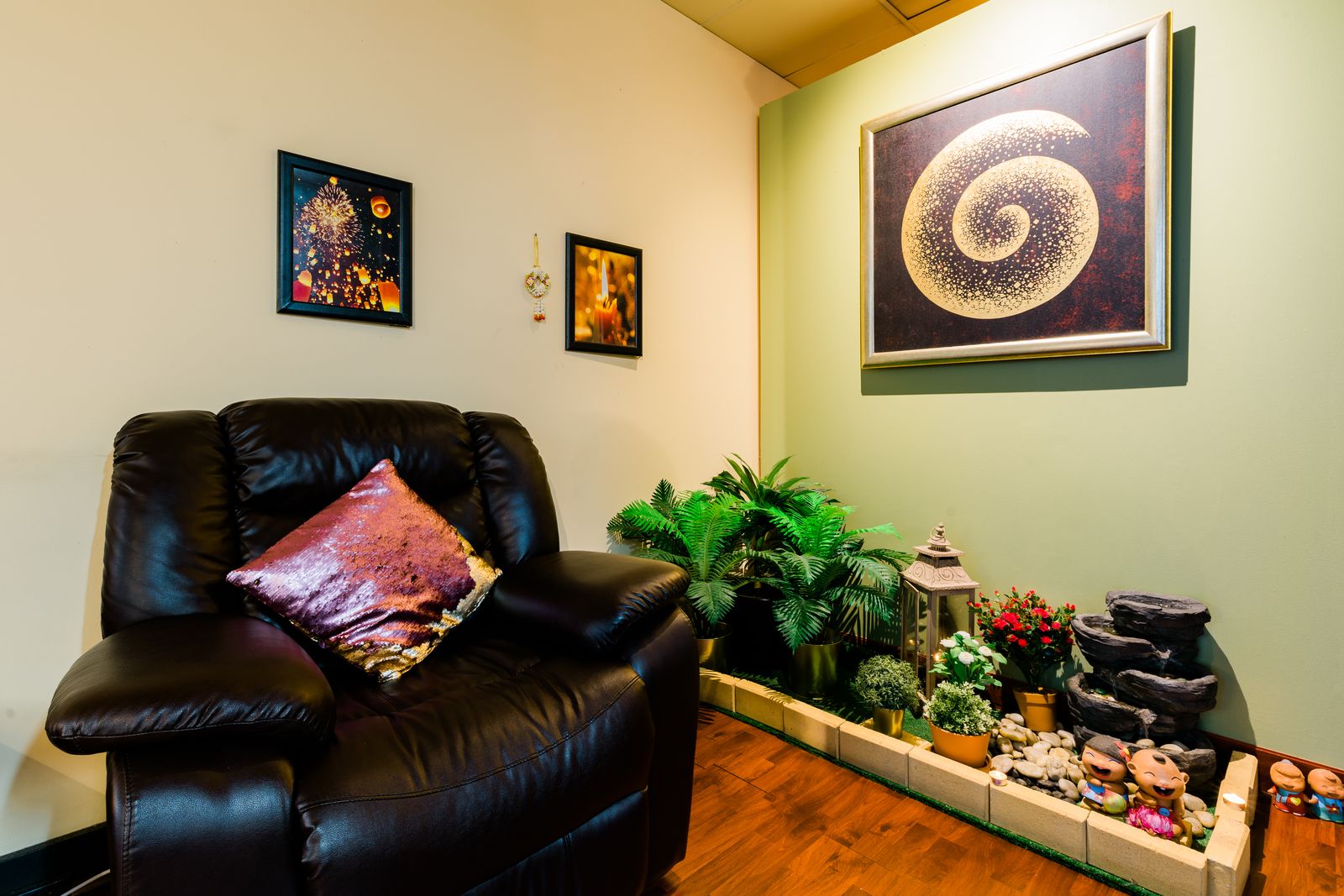 Traditional Massage & Acupuncture image 9