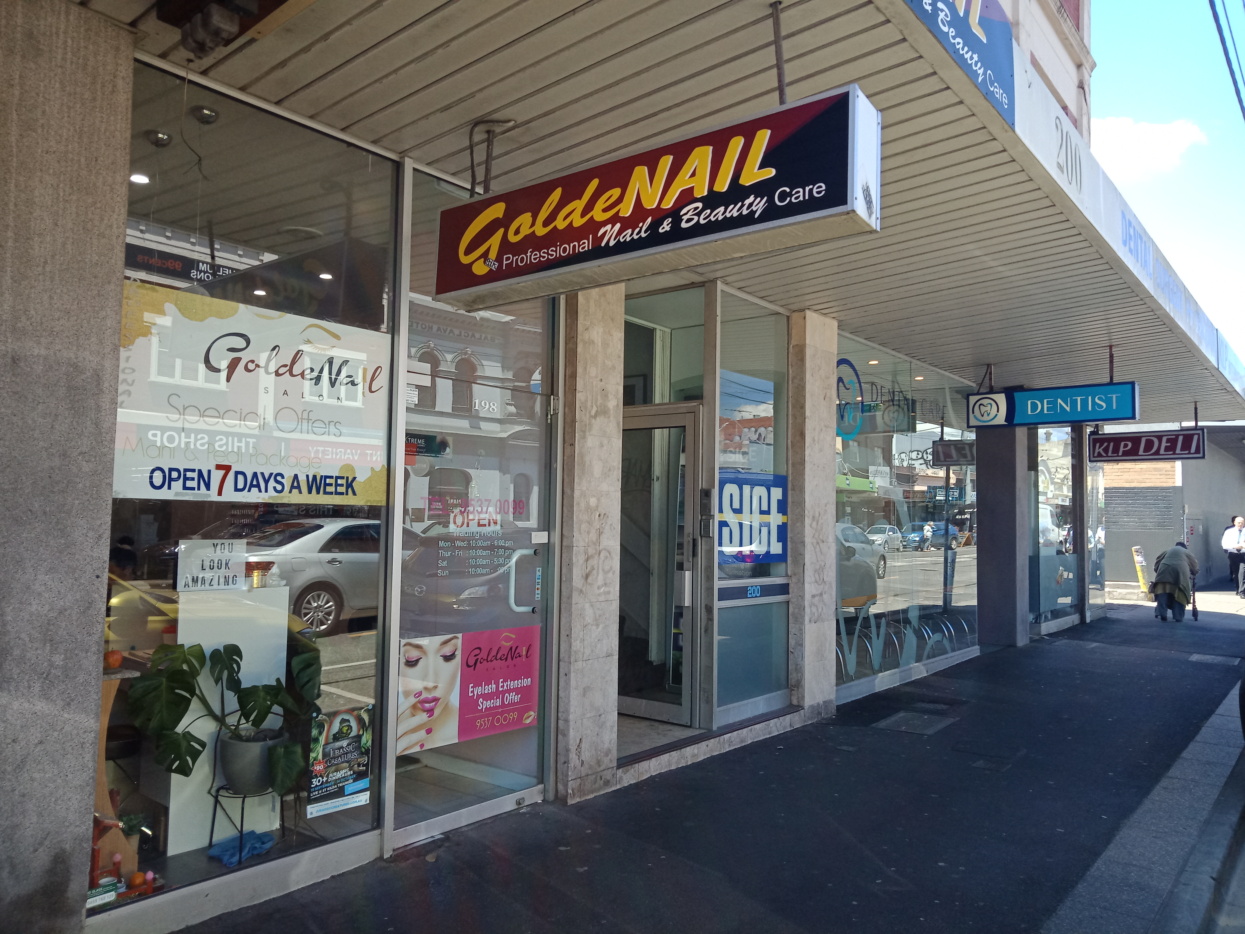 GoldeNail Salon image 11