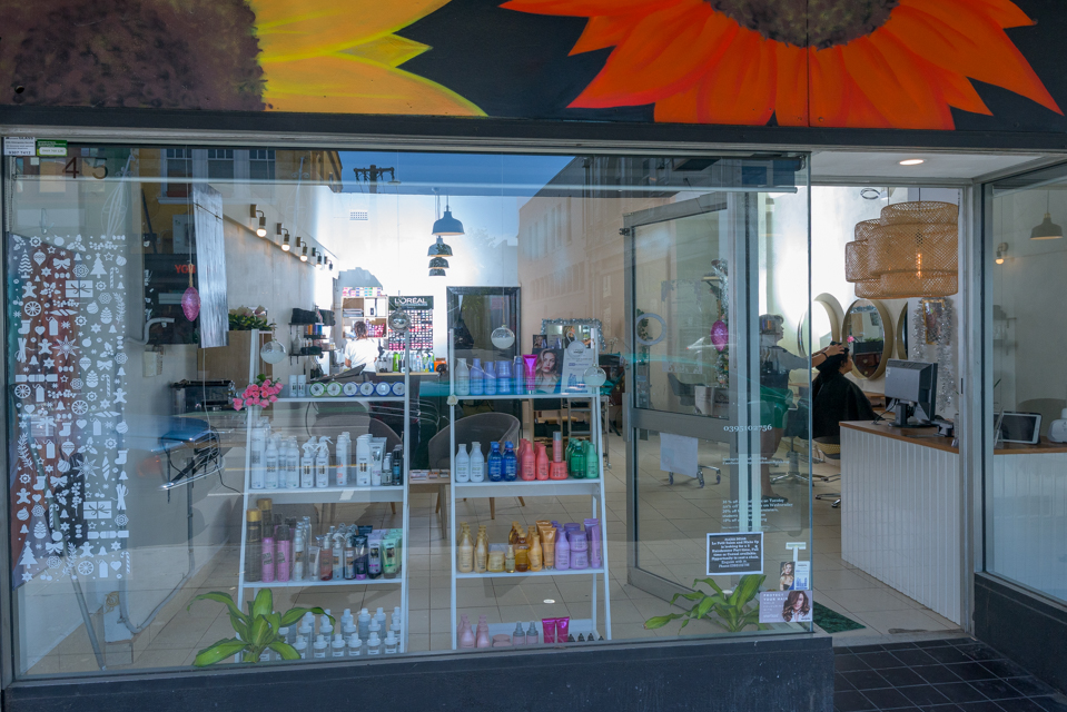 Alexa Delsa Le Petit Salon and Make up image 27