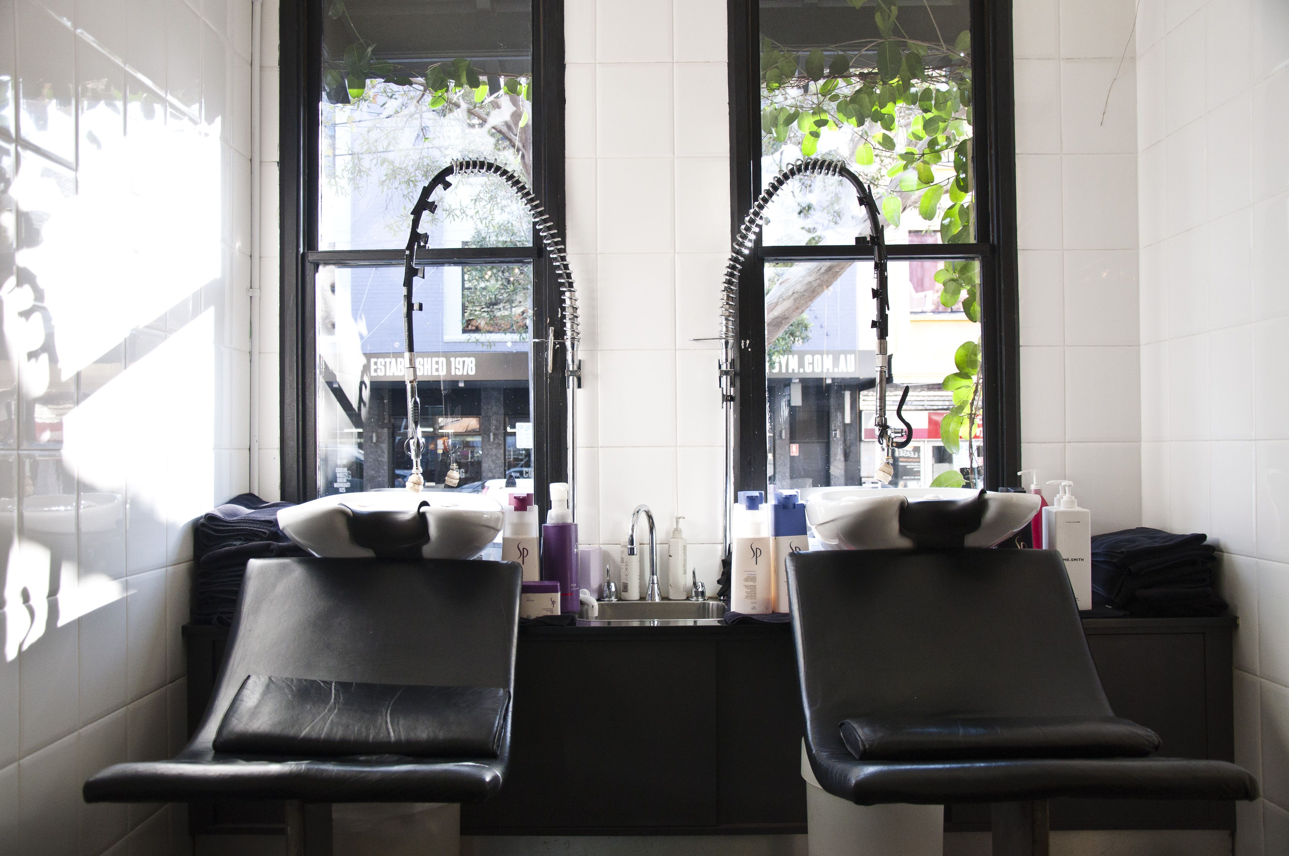 Le A Hair Styling image 2