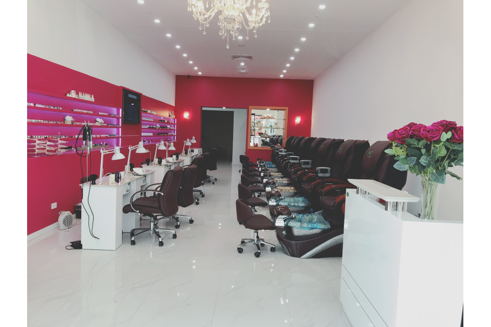 Apollo Nail and Spa - Spa