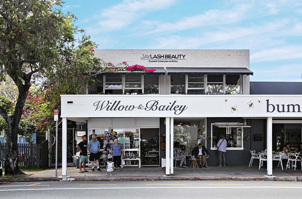 Jaylash Beauty - Eyelash Extension Artistry image 3