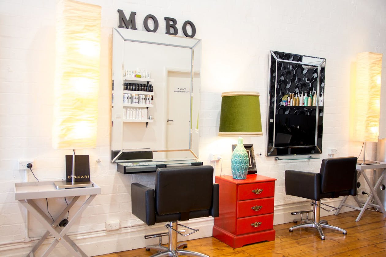 MOBO Style Lounge image 2