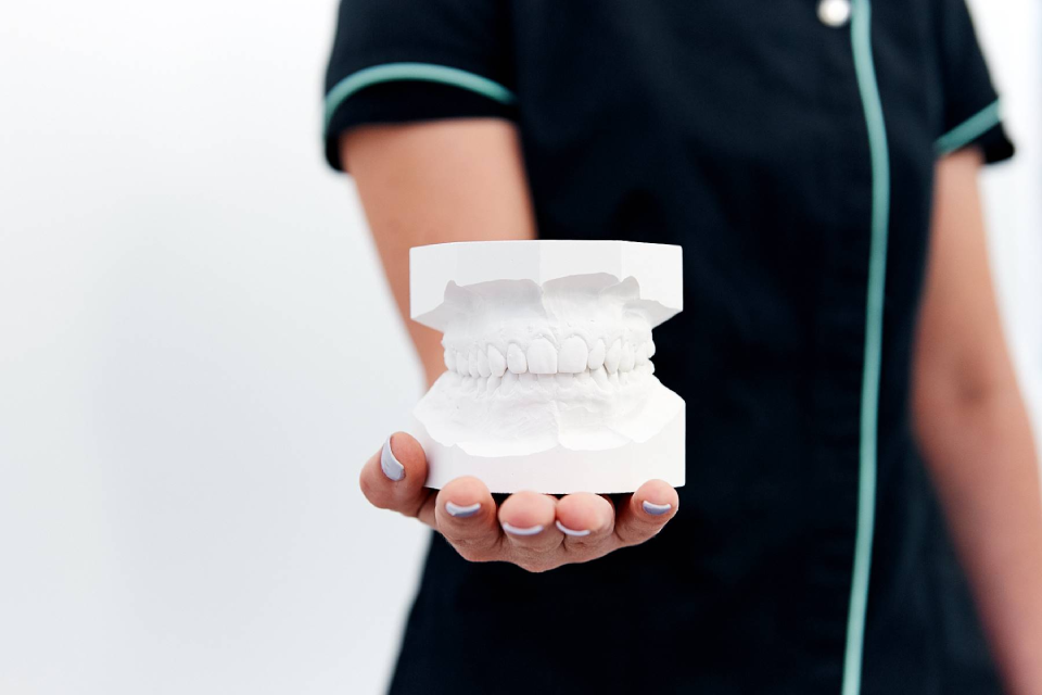 Metro Dental image 3