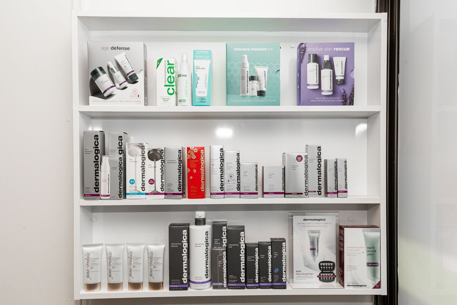 Justine's Accent on Beauty image 13