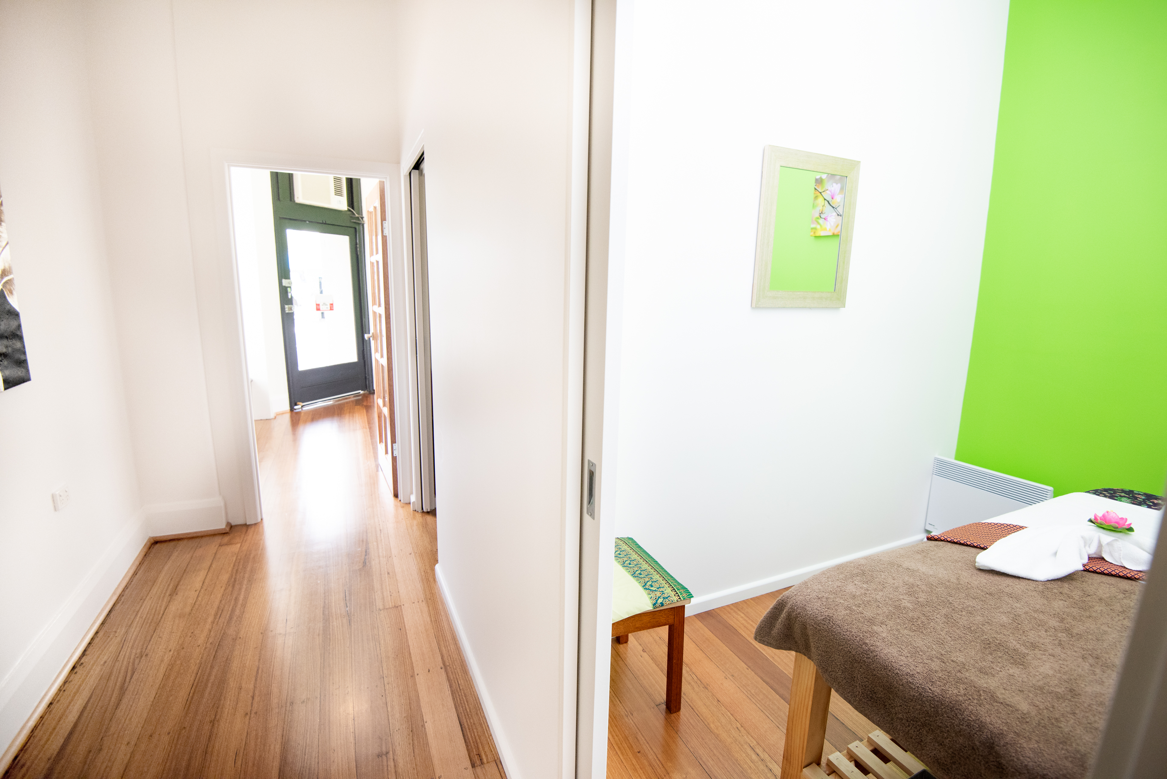 Natural Thai Massage & Skin Care image 9