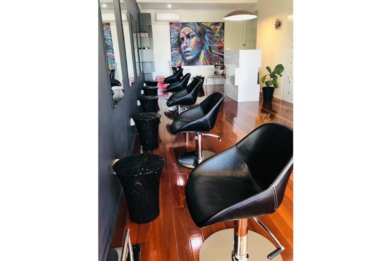 Best Hairdressers in The Gap | Bookwell