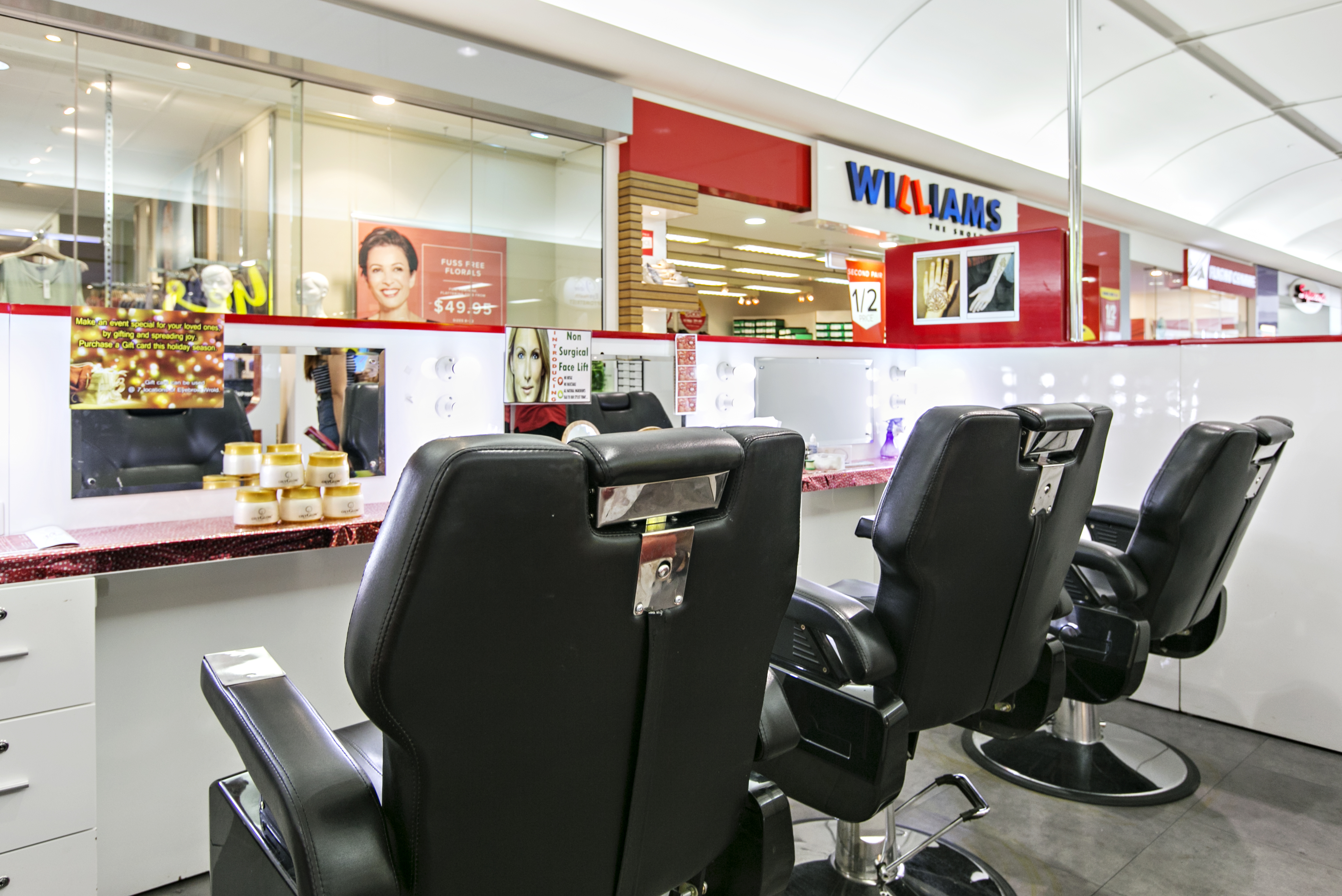 Eyebrow World - Southport Park Shopping Centre image 4