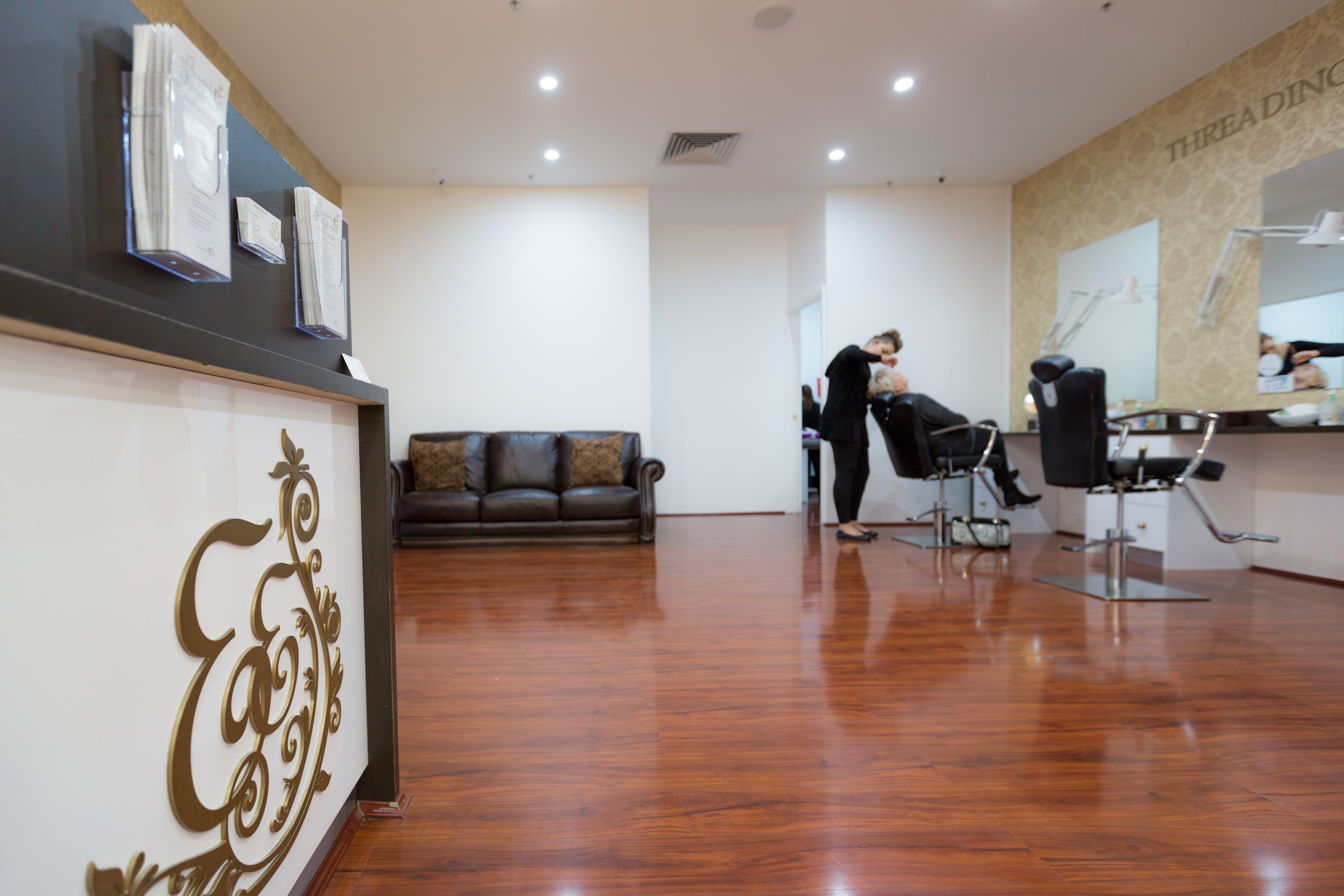 Elegant Eyebrows - Erina image 2