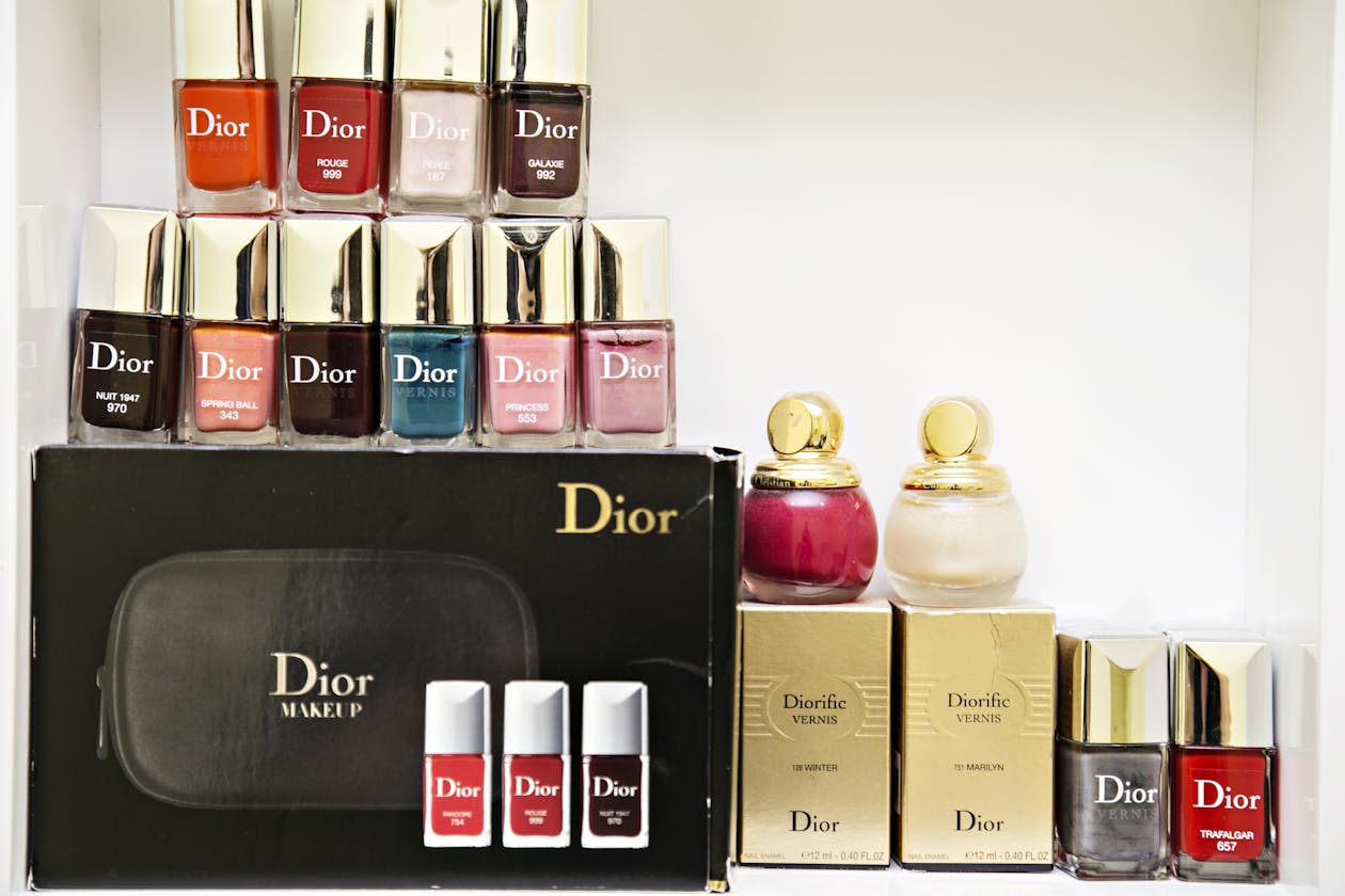 Sai Hair, Nails & Beauty