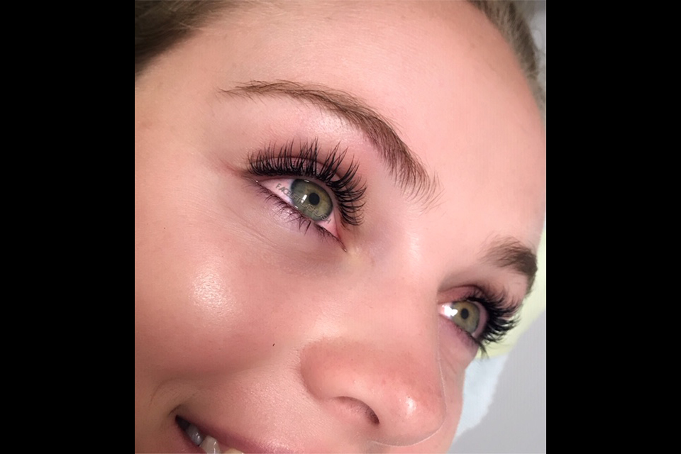 Face Lift Flash Lash image 4