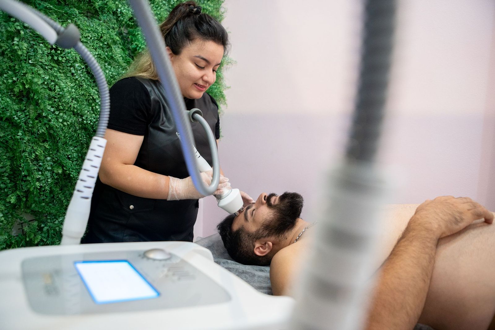 Re-Born Clinic image 7