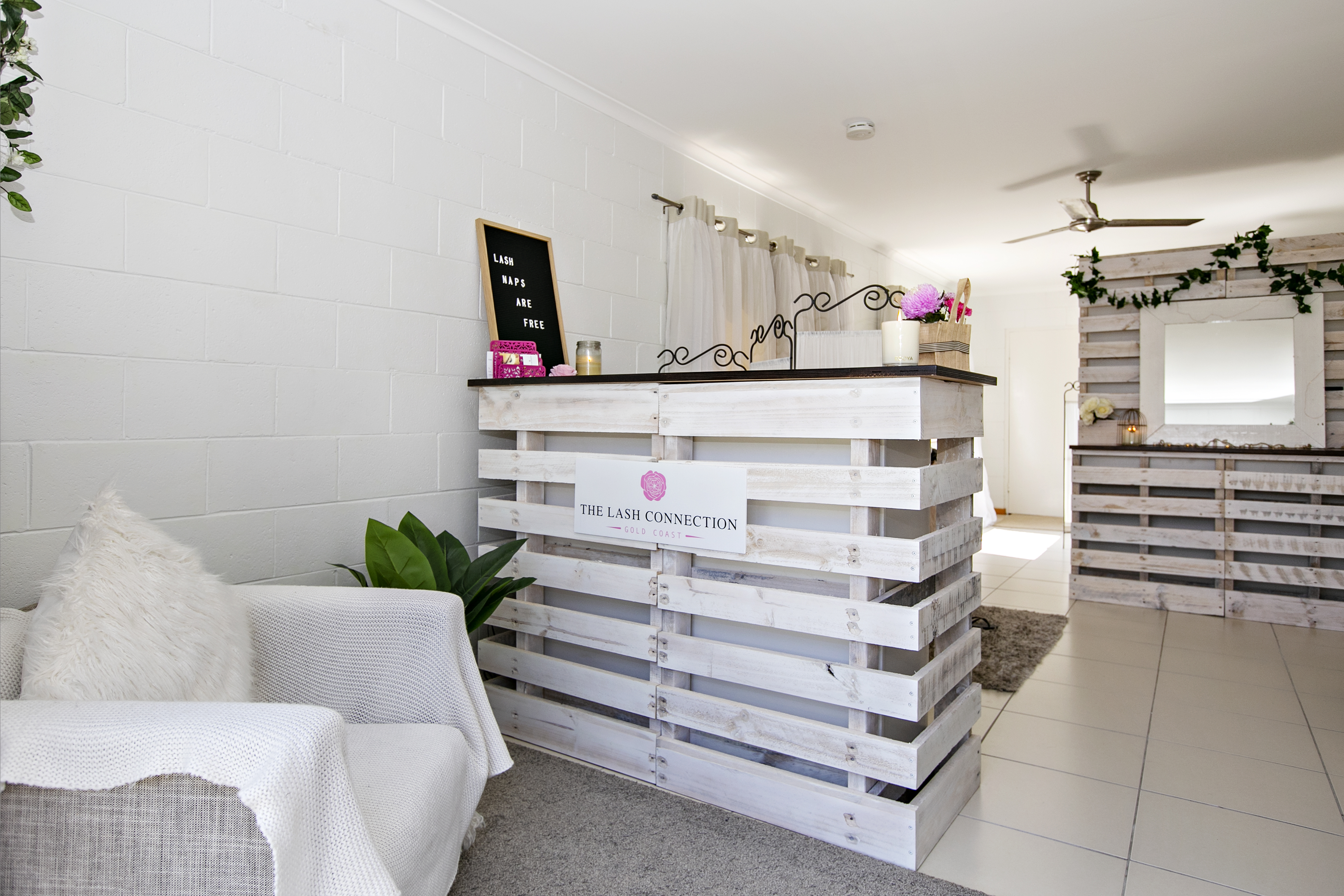 The Lash Connection image 2