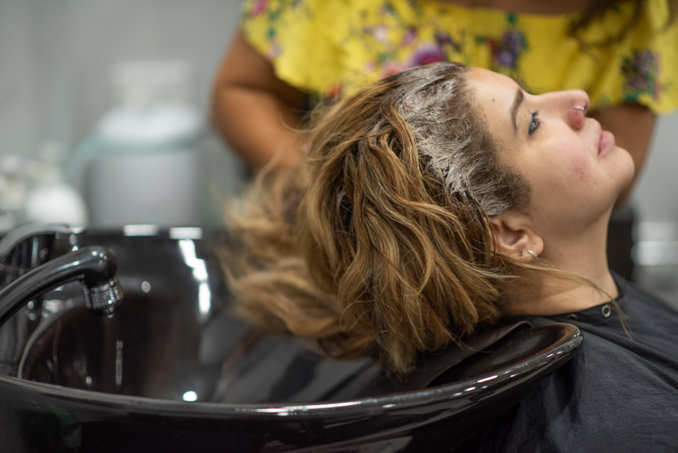 Atomik Hairdressing image 5