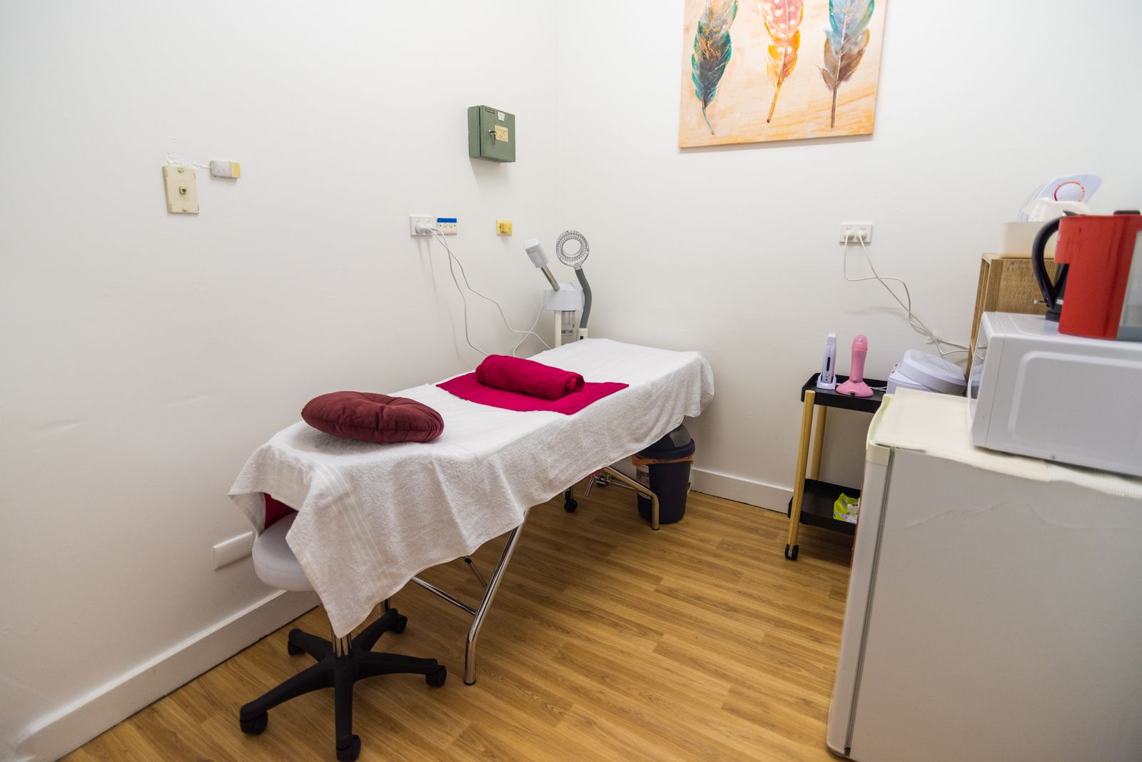 Rimi Beauty Salon Stafford image 4