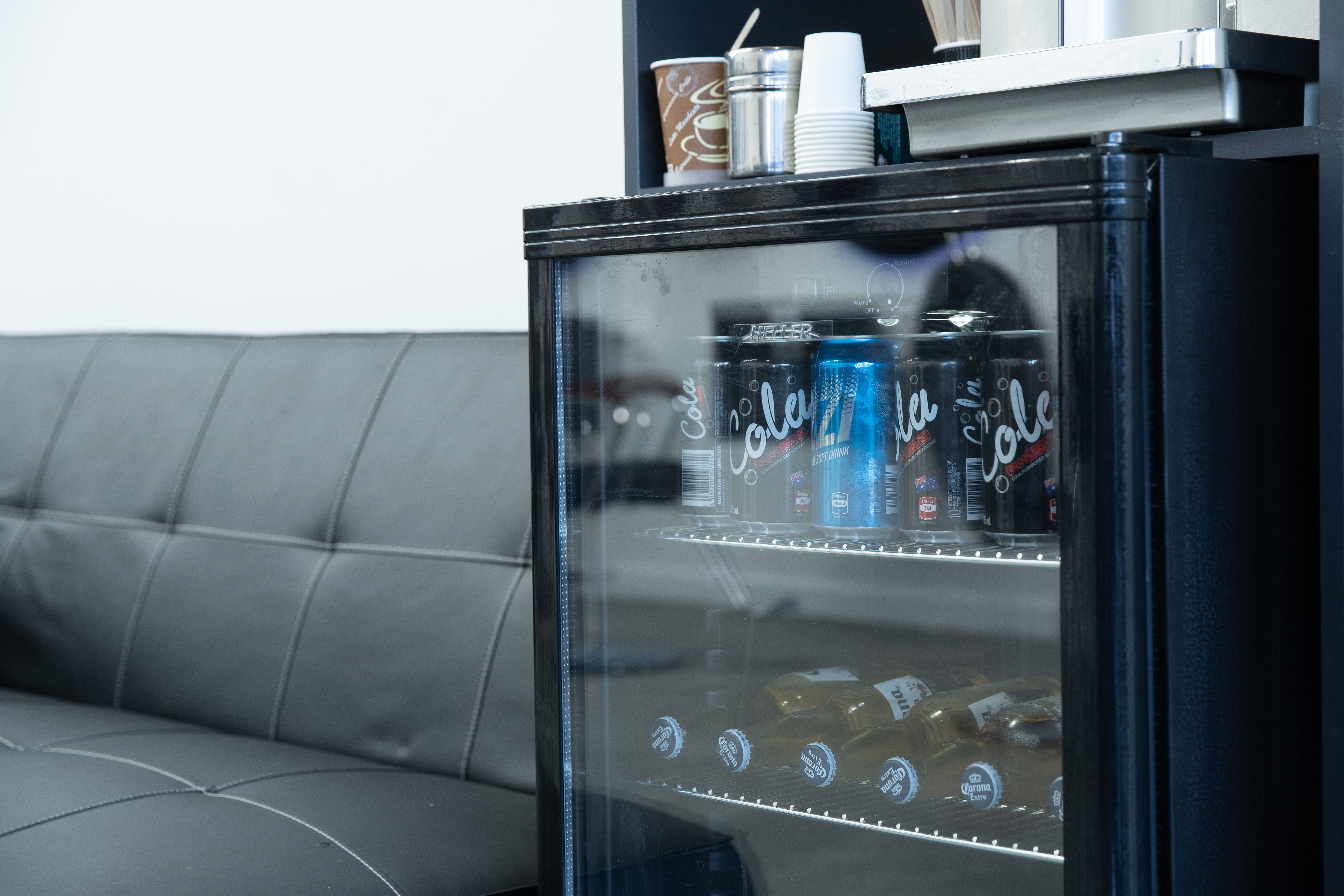 3 Points Hair Extensions and Barbering image 13