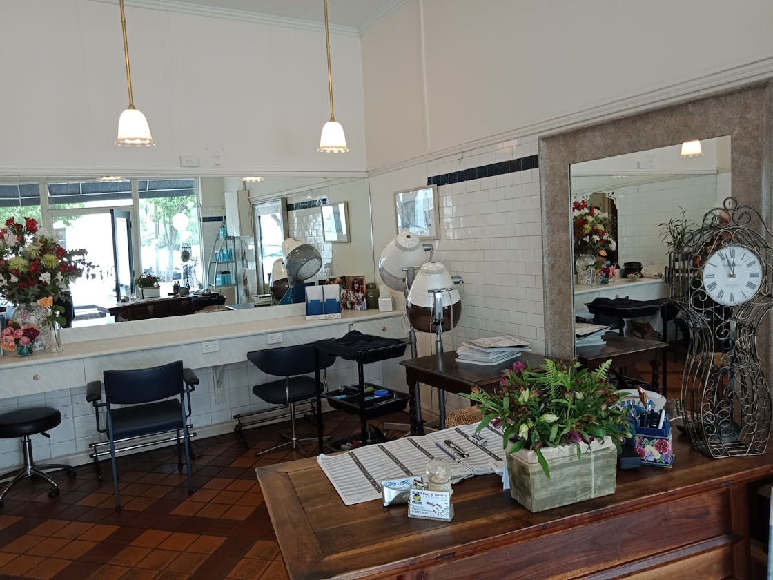 Domain Hairdressing Boutique image 1