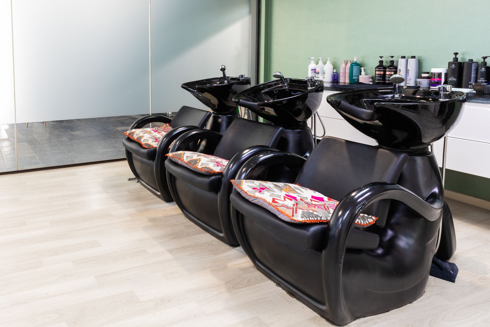 Catwalk Platinum image 4