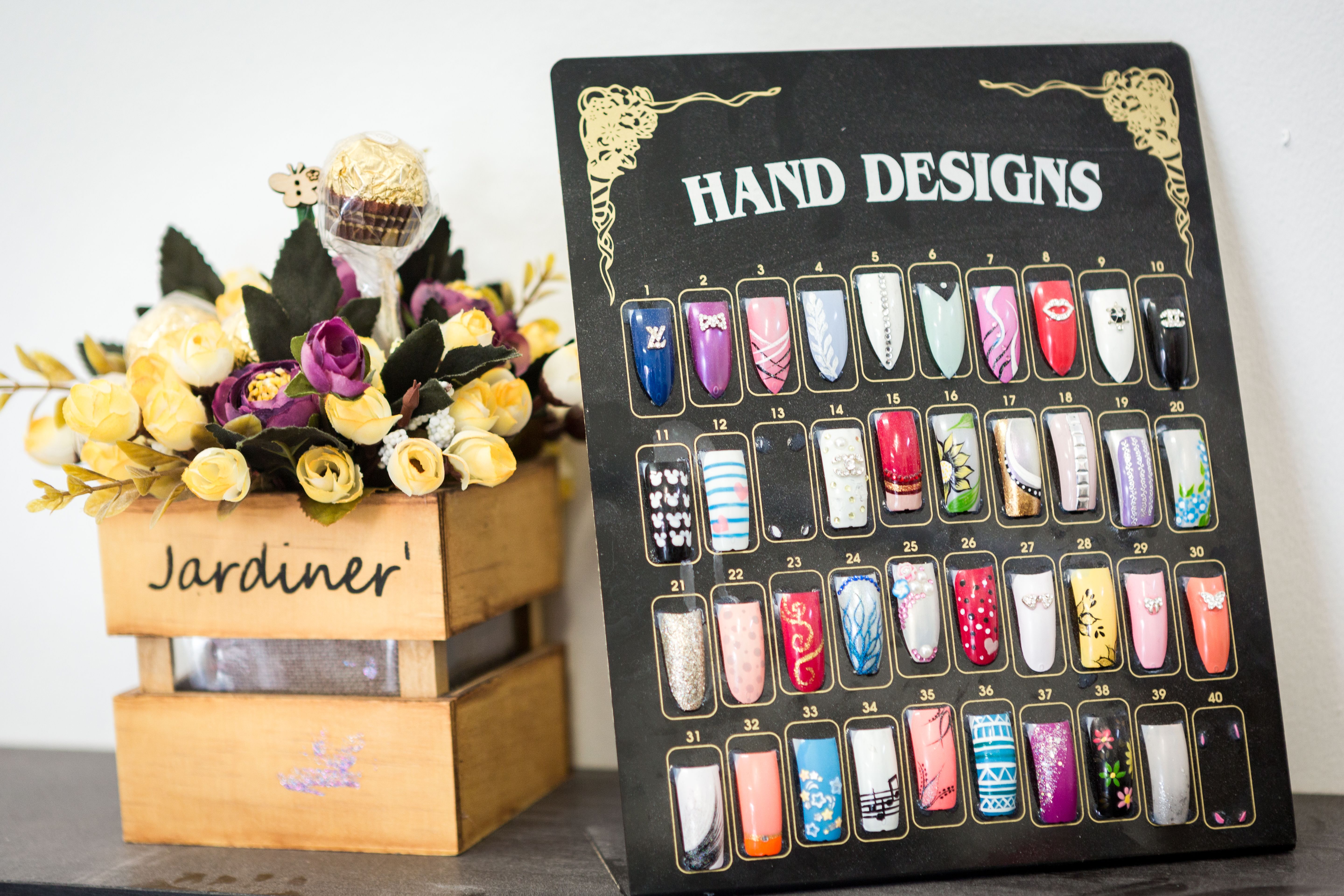 Ava's Nails & Beauty image 10